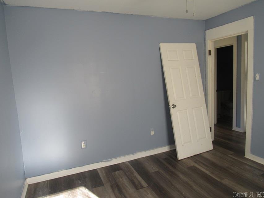 3205 Center St Property Photo 5
