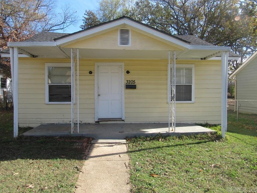 3205 Center St Property Photo 11