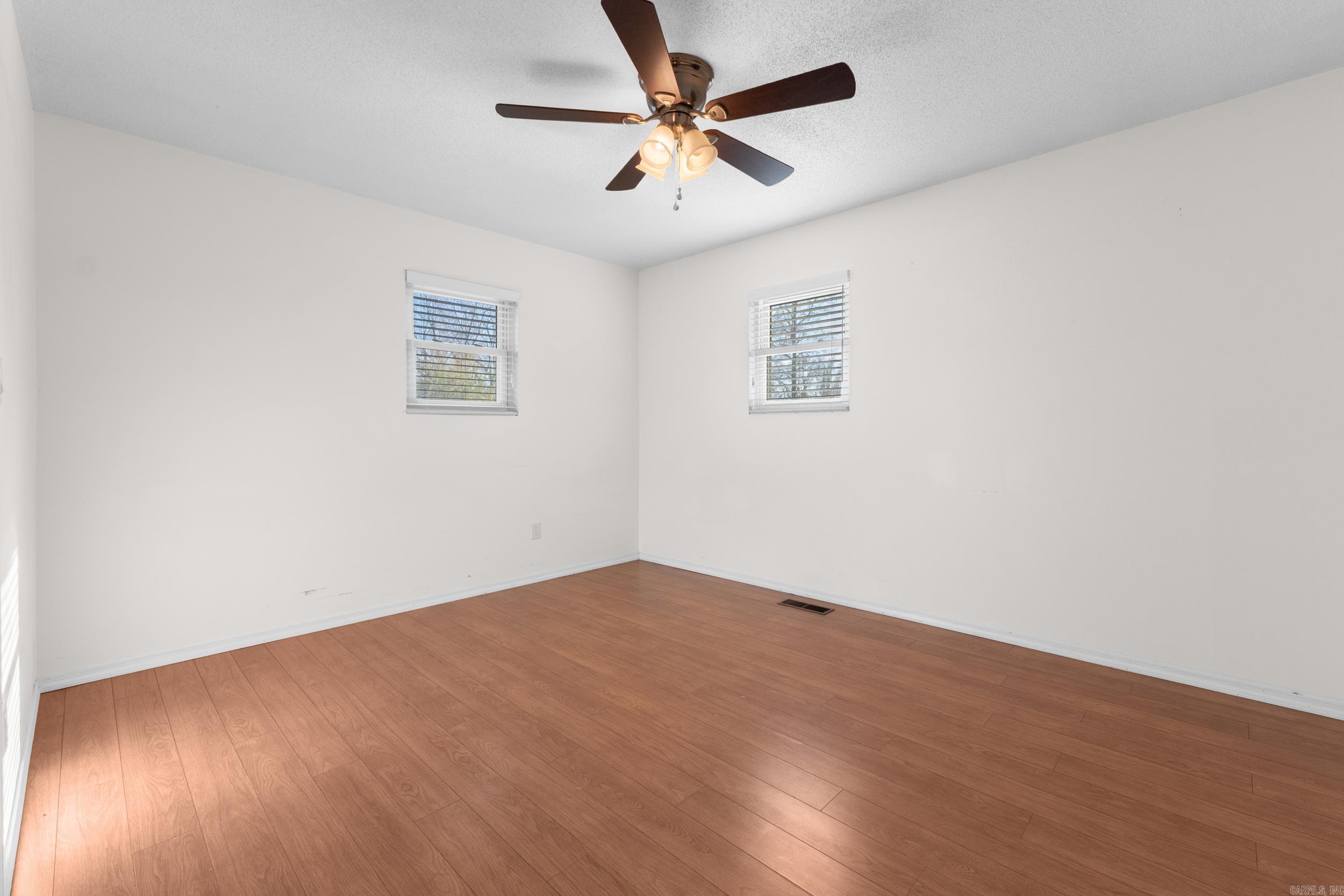 512 Ridgemont Way Property Photo 16