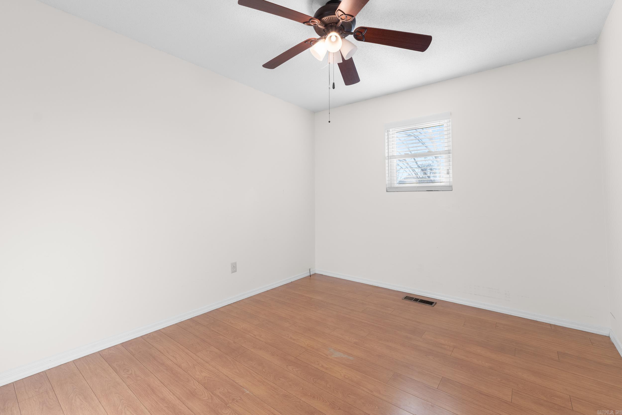 512 Ridgemont Way Property Photo 19