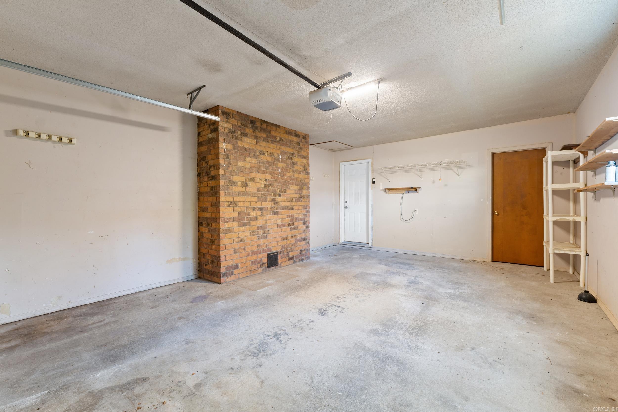 512 Ridgemont Way Property Photo 25