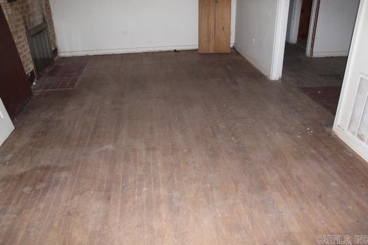 504 Ne 3rd Street Property Photo 14