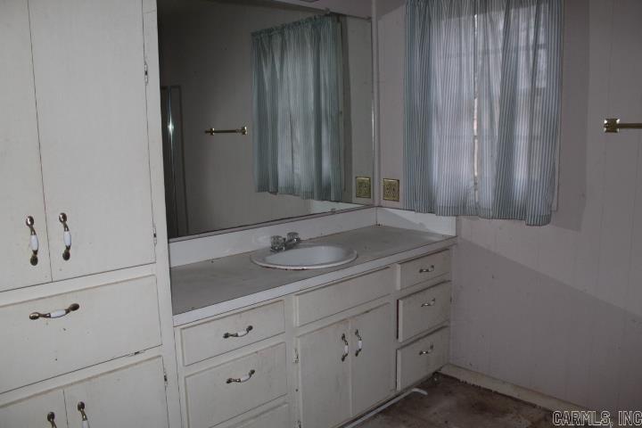 504 Ne 3rd Street Property Photo 32