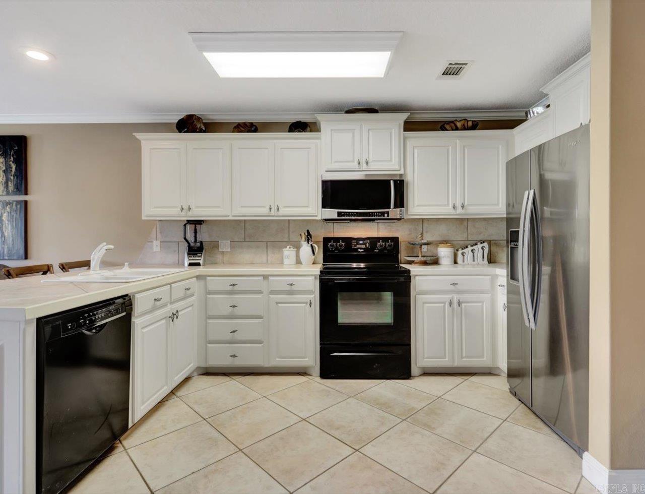 182 Villa Pointe B Property Photo 8