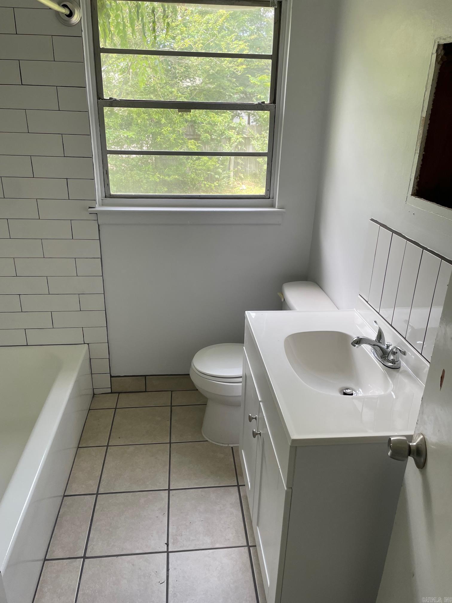 1508 Keaton St Property Photo 14