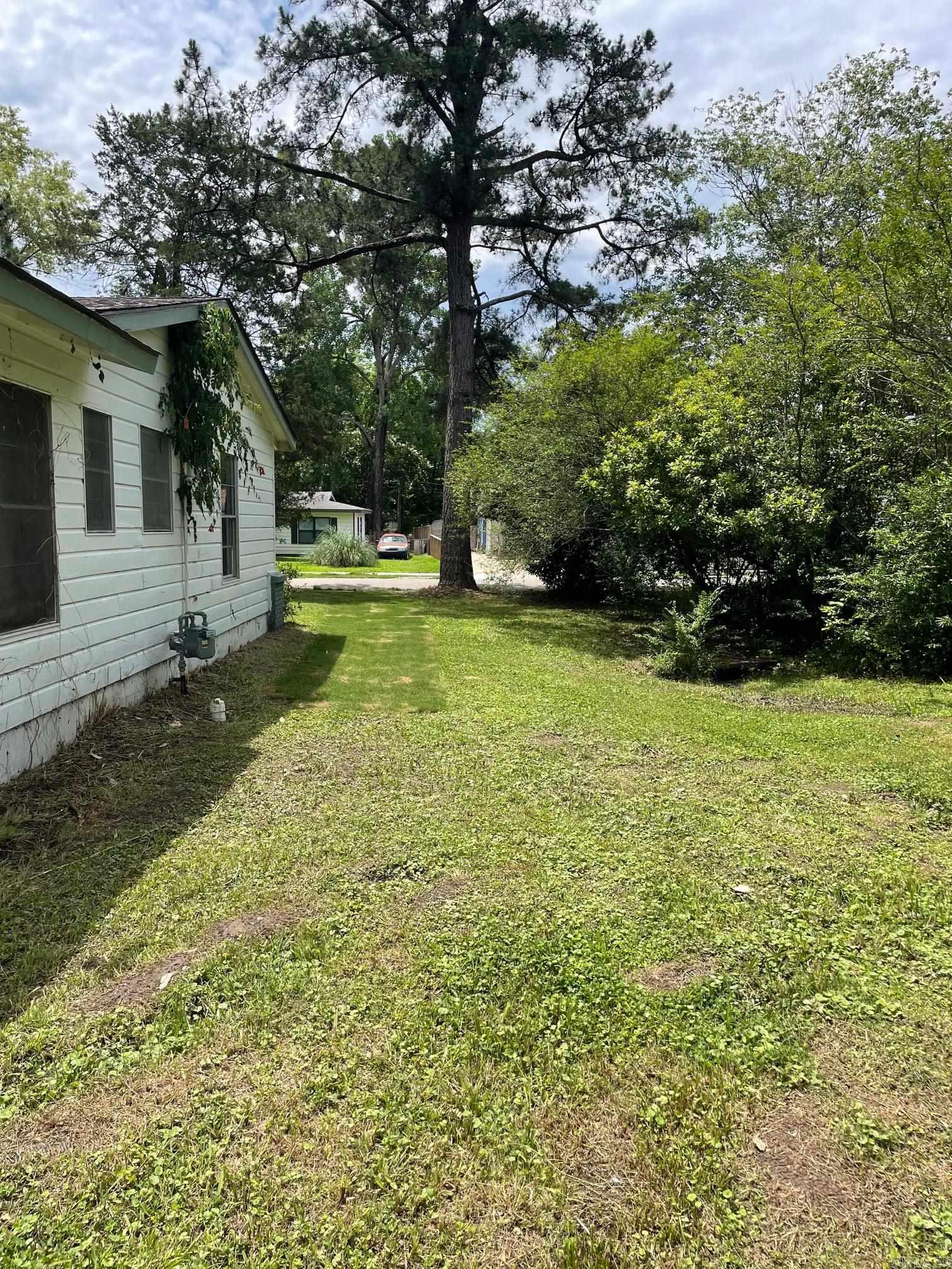 1508 Keaton St Property Photo 17