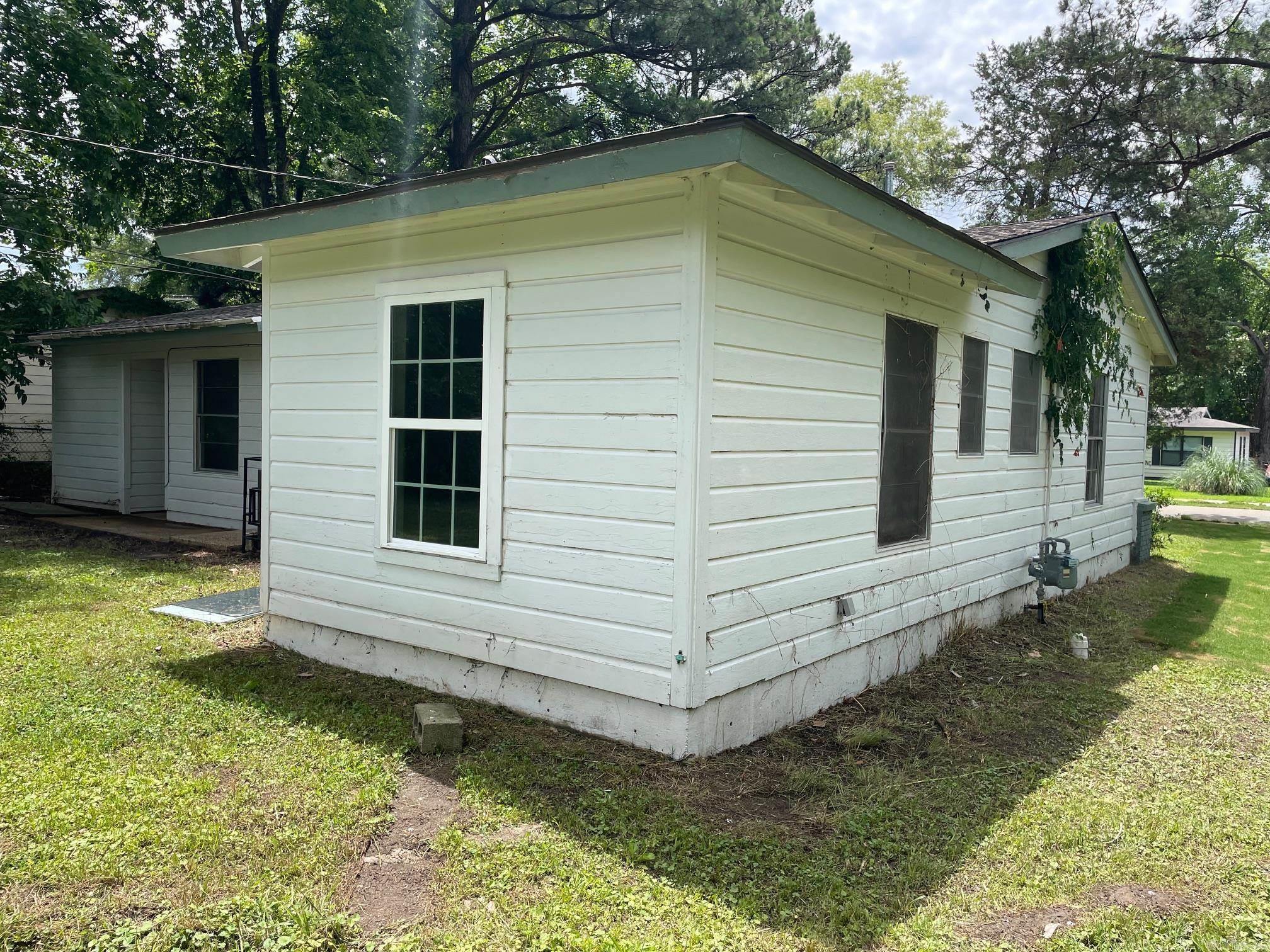 1508 Keaton St Property Photo 18