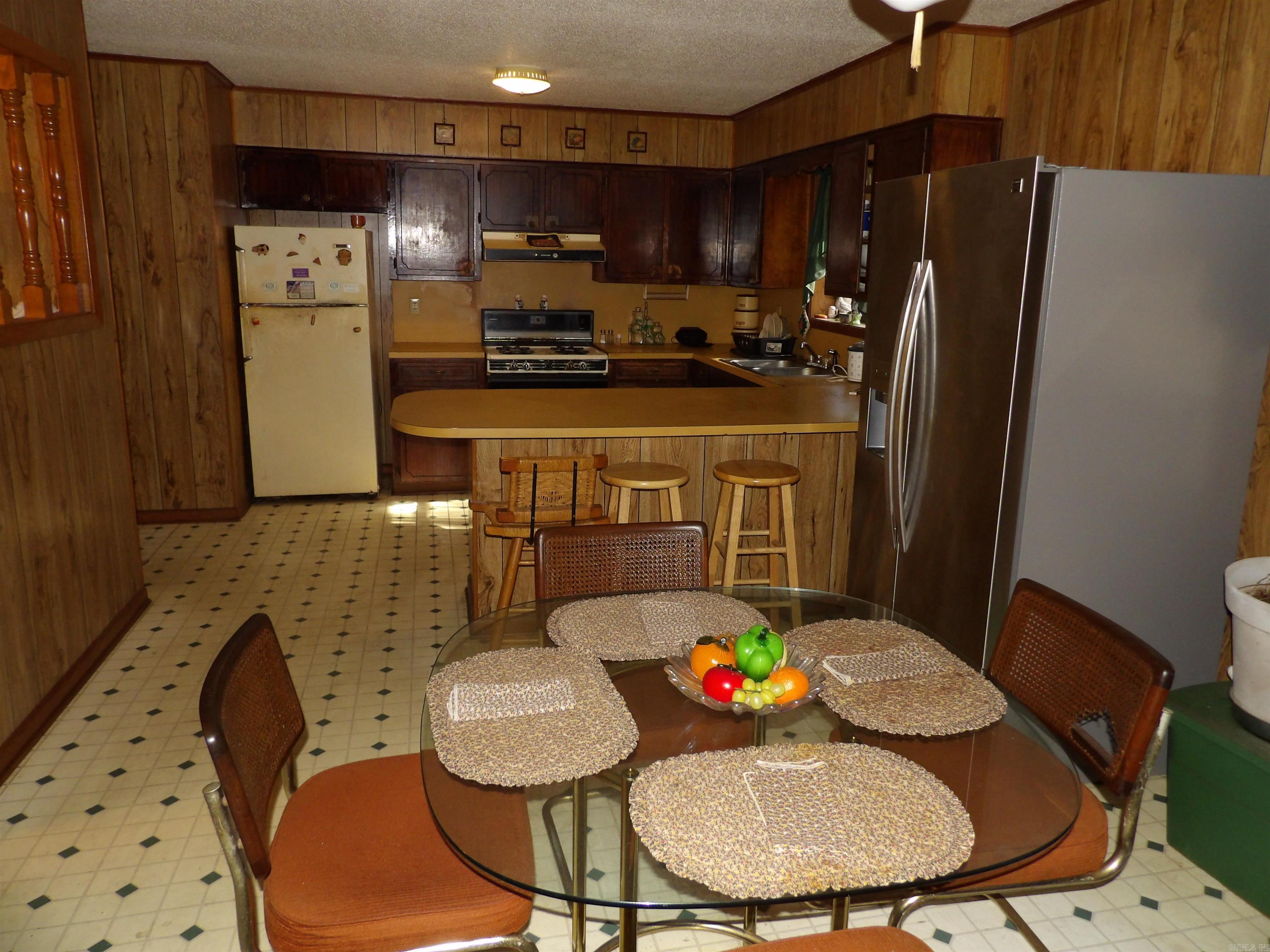 524 E Calhoun Street Property Photo 6