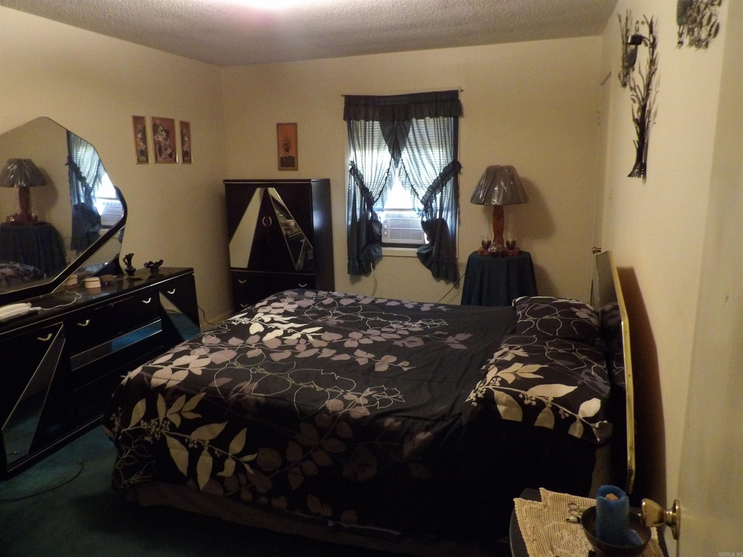 524 E Calhoun Street Property Photo 11