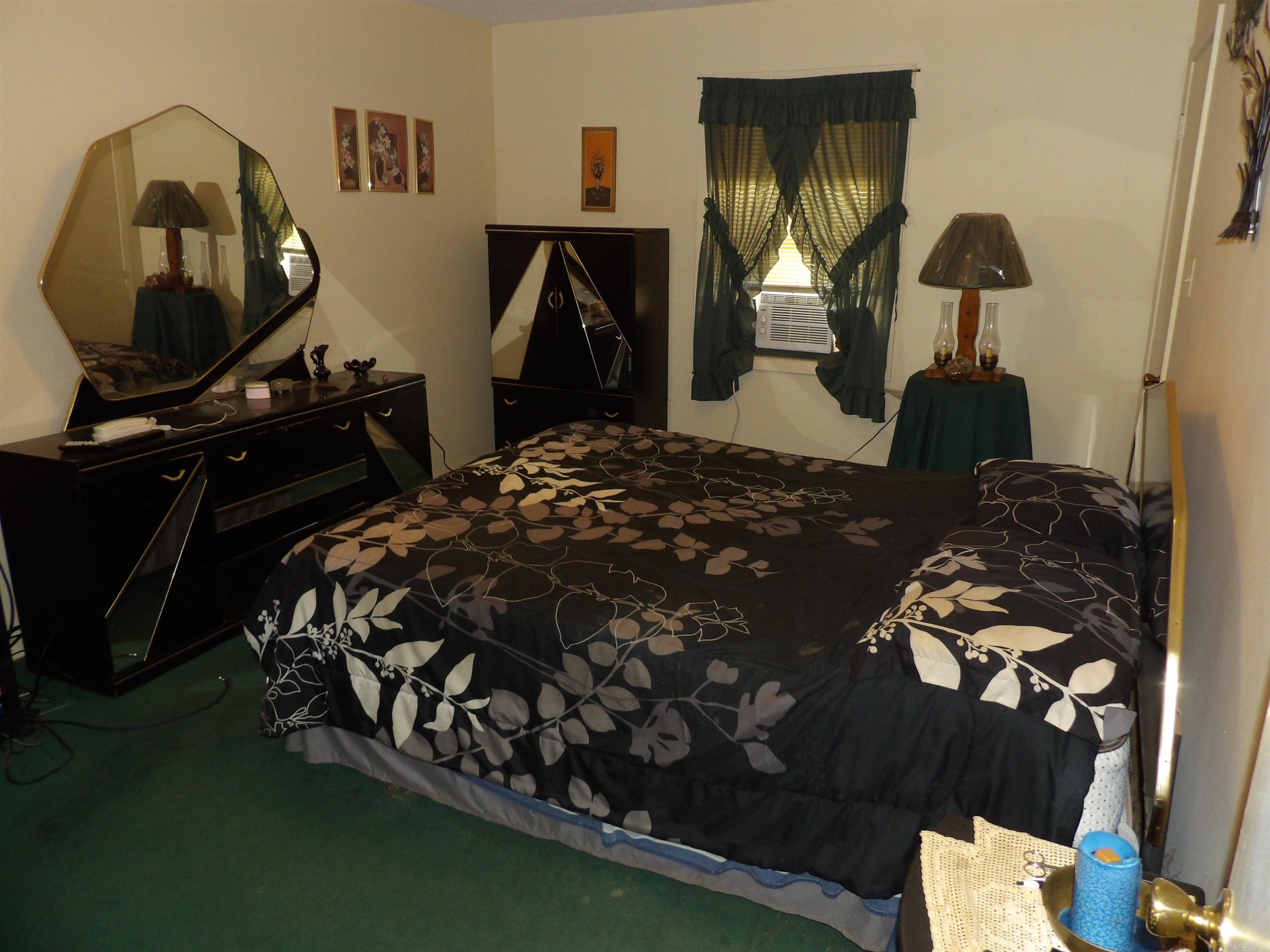 524 E Calhoun Street Property Photo 13