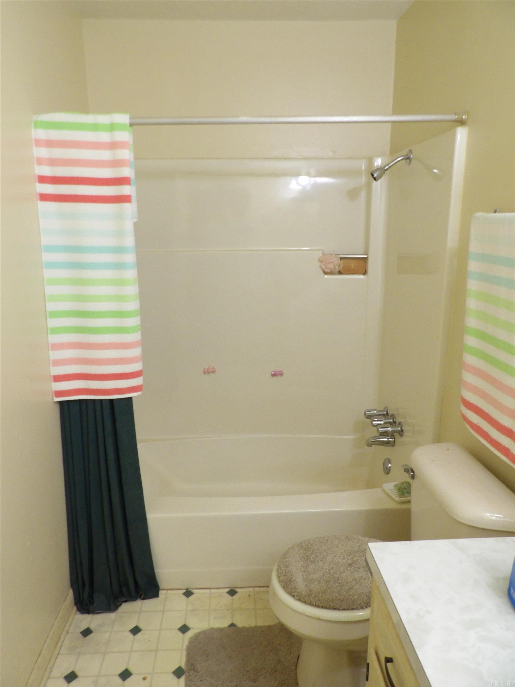 524 E Calhoun Street Property Photo 15