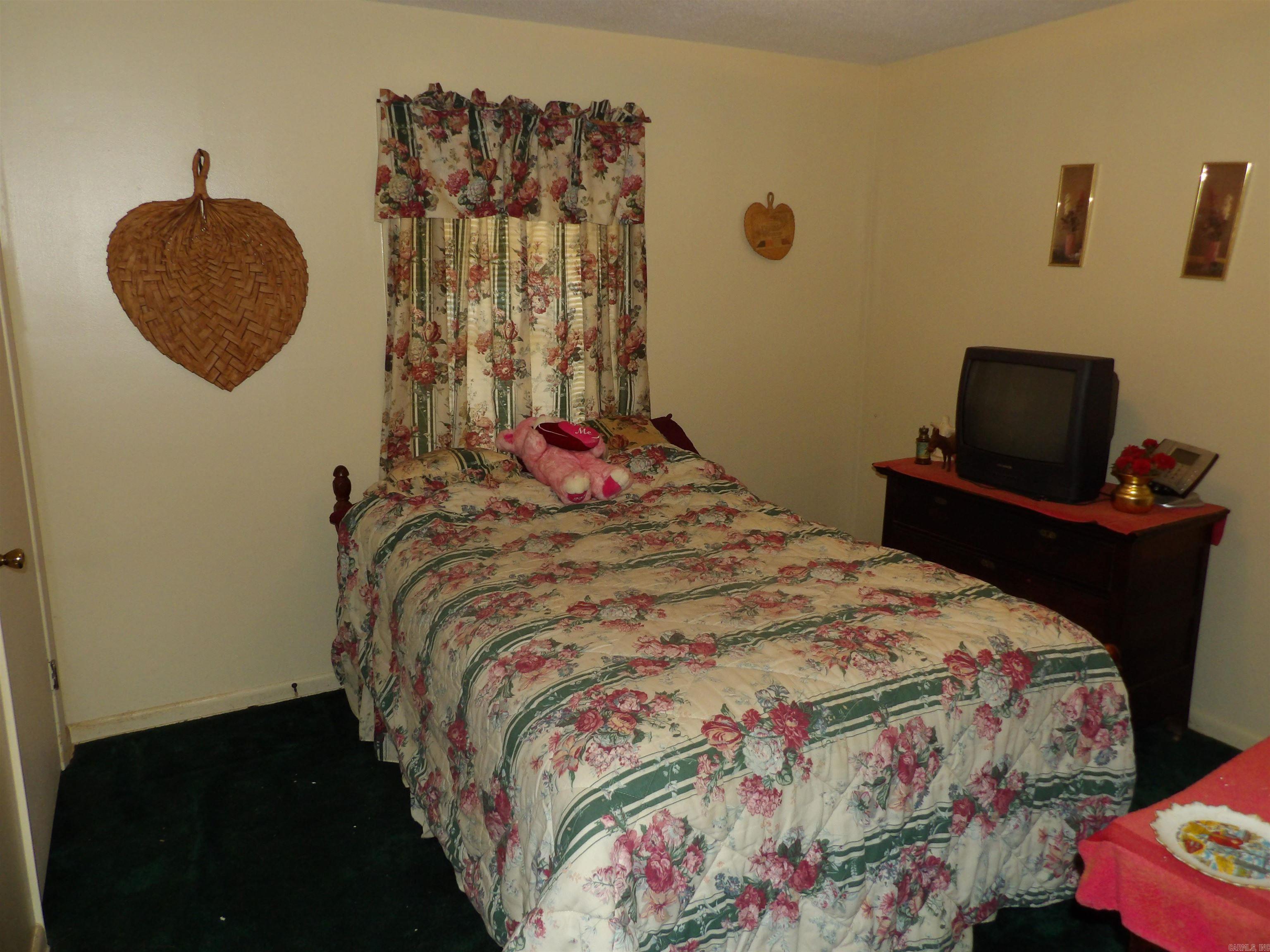 524 E Calhoun Street Property Photo 17