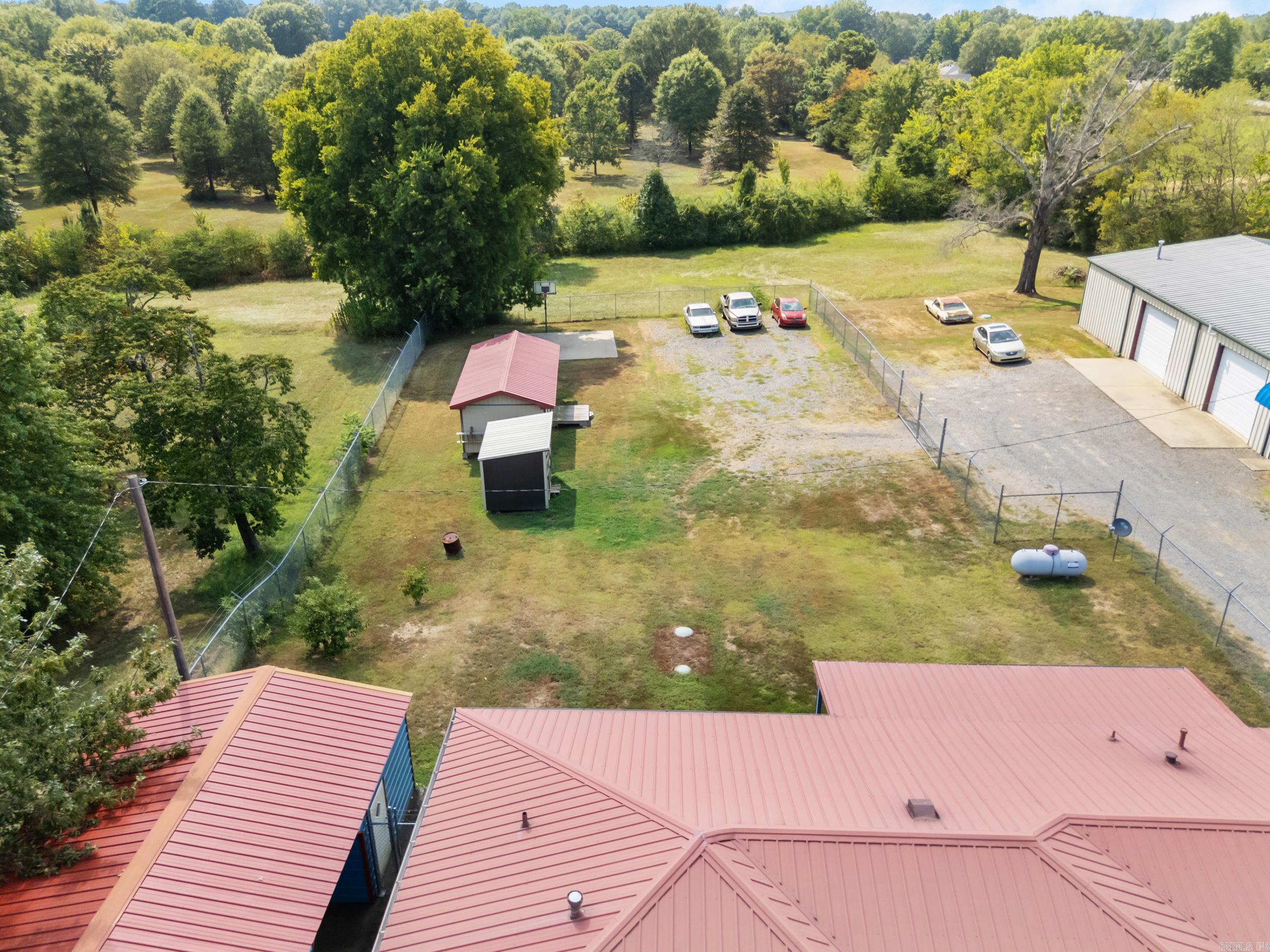 653 N Hwy 65 Property Photo 15