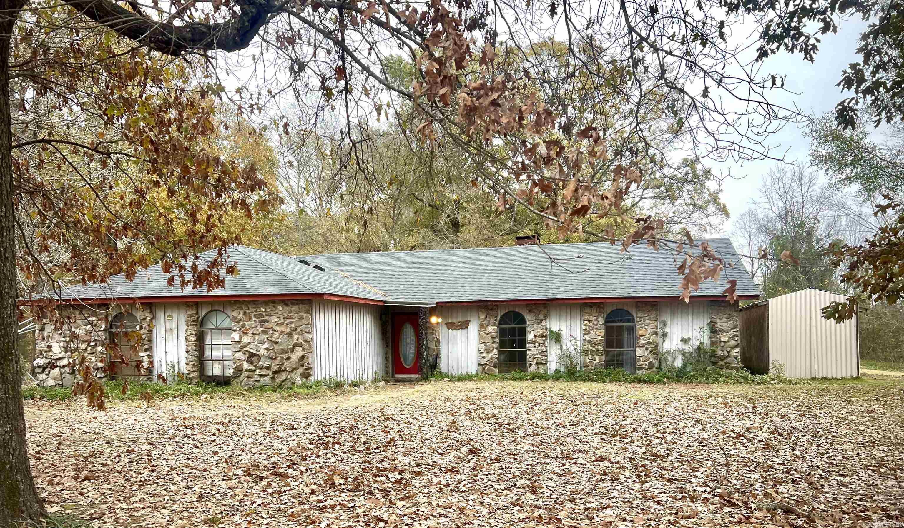 100 Sherwood Street Property Photo 1