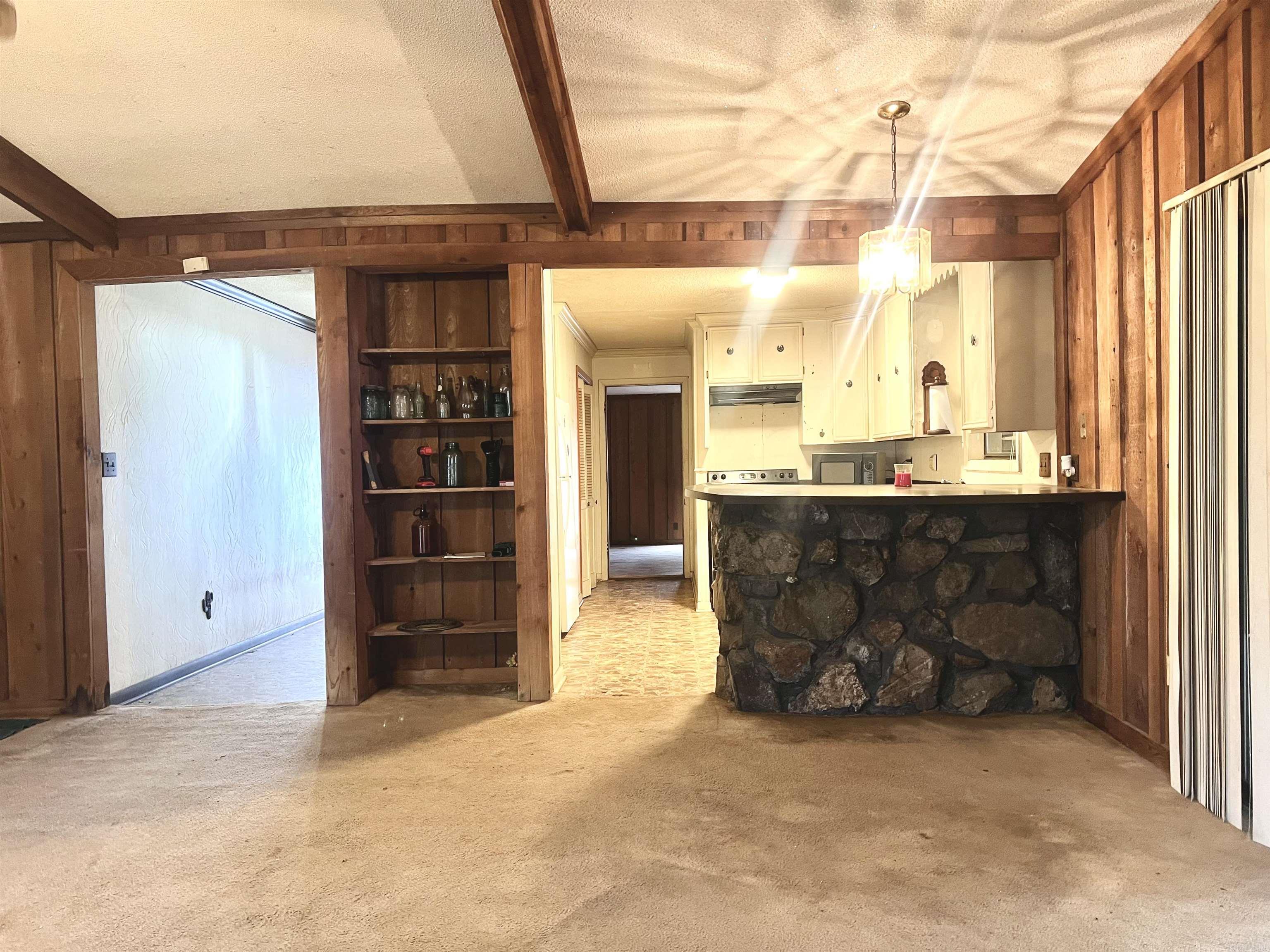 100 Sherwood Street Property Photo 3