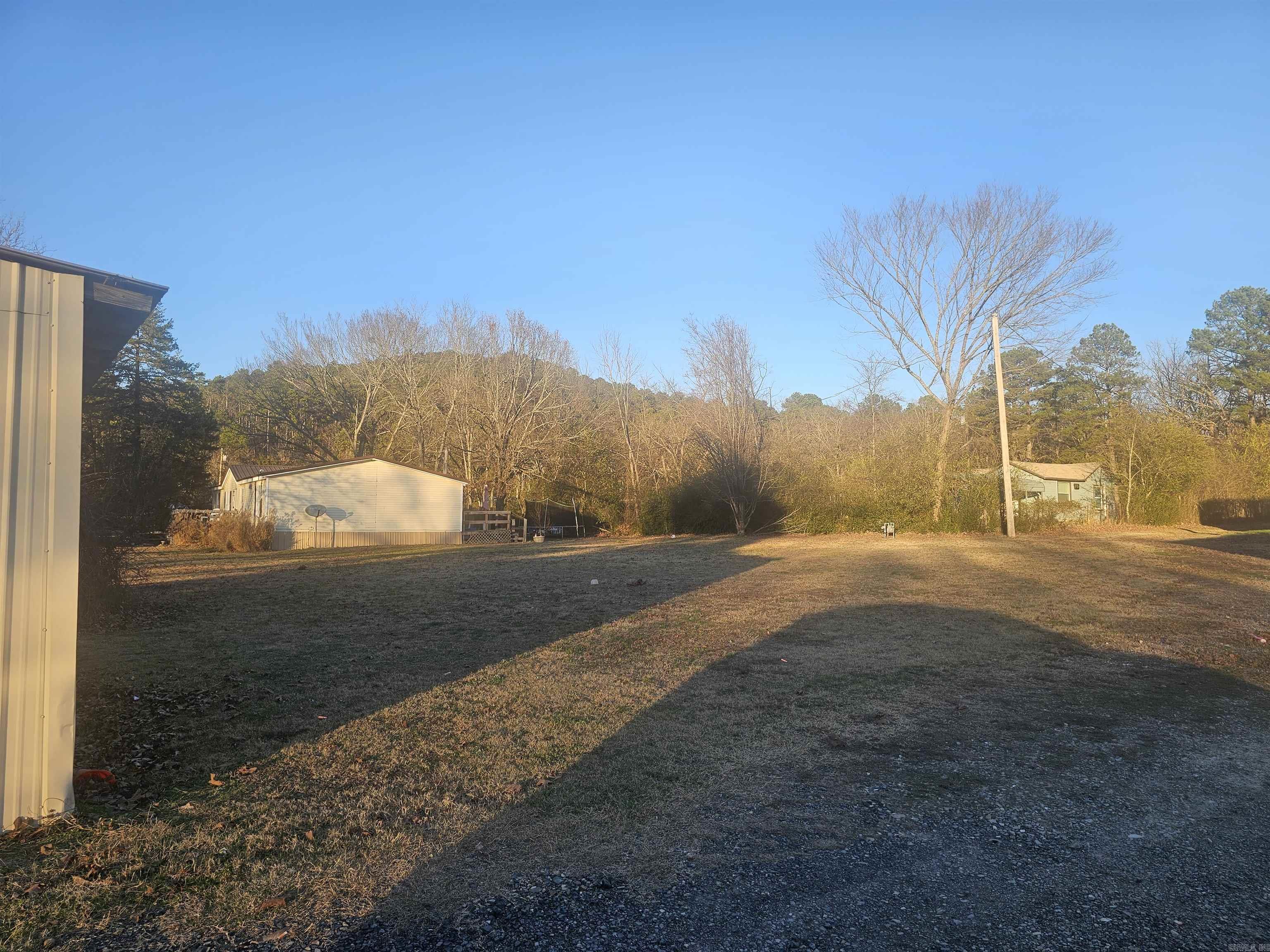 26000124 Property Photo 6
