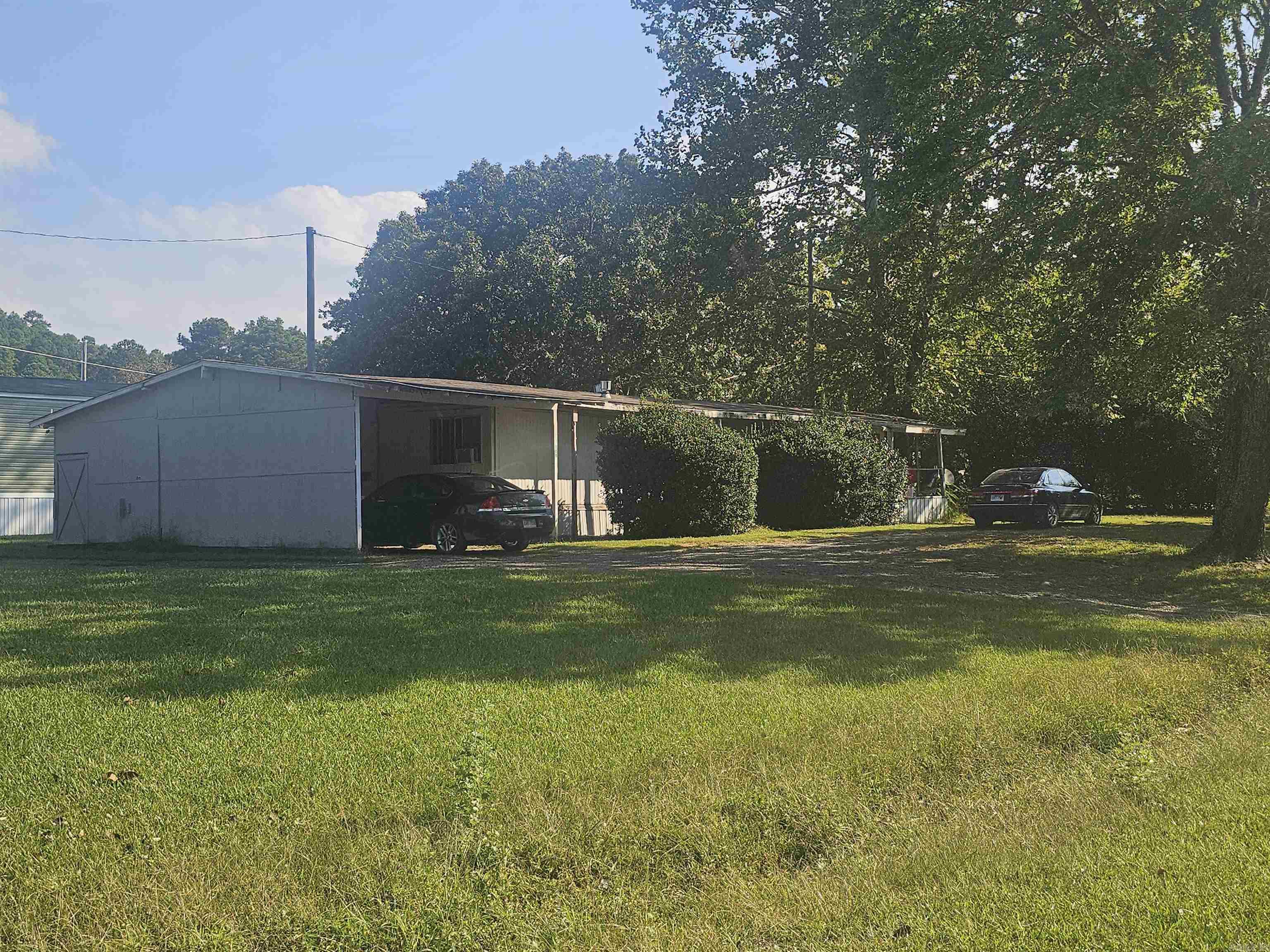 26000124 Property Photo 13