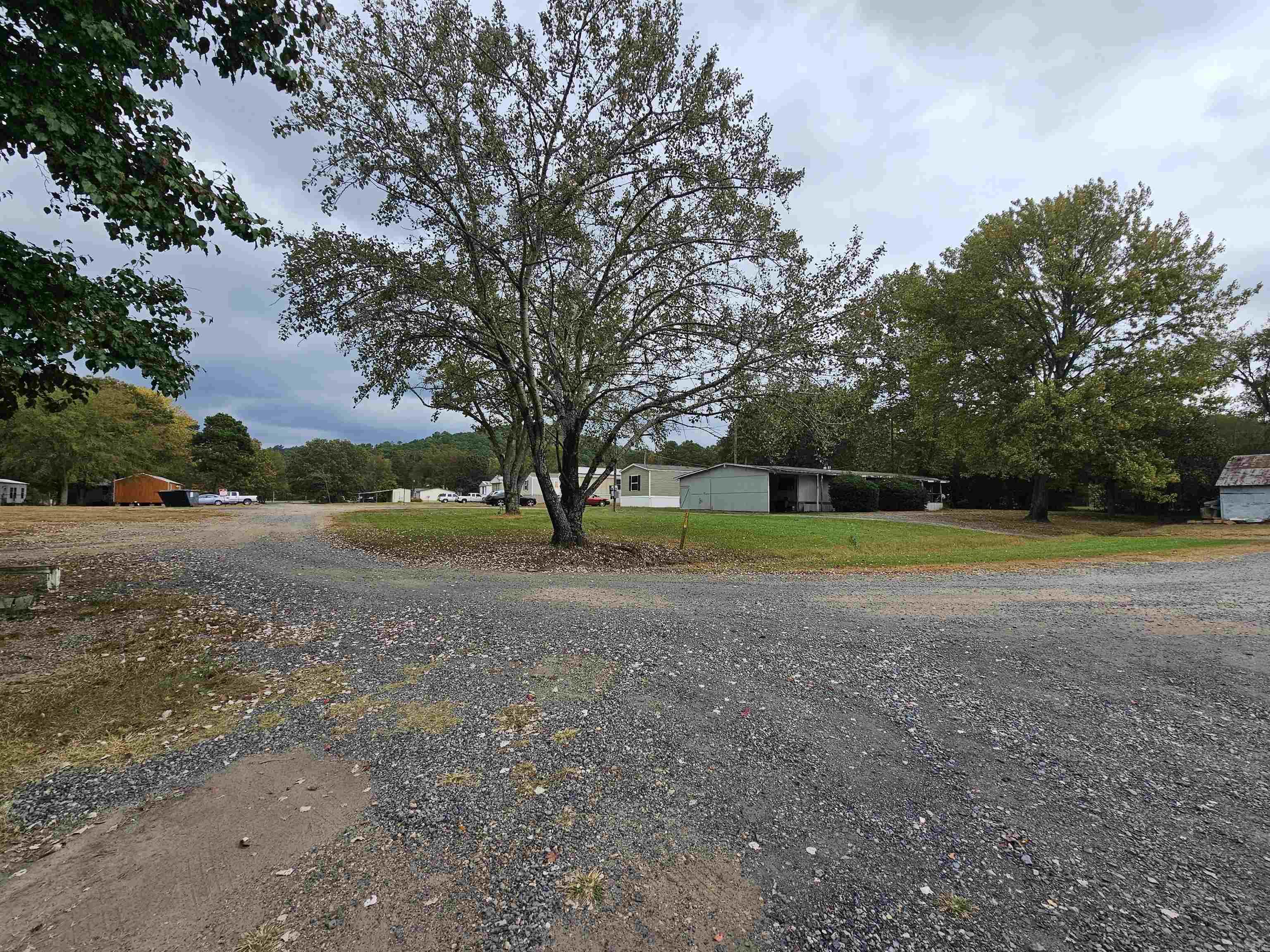 26000124 Property Photo 30