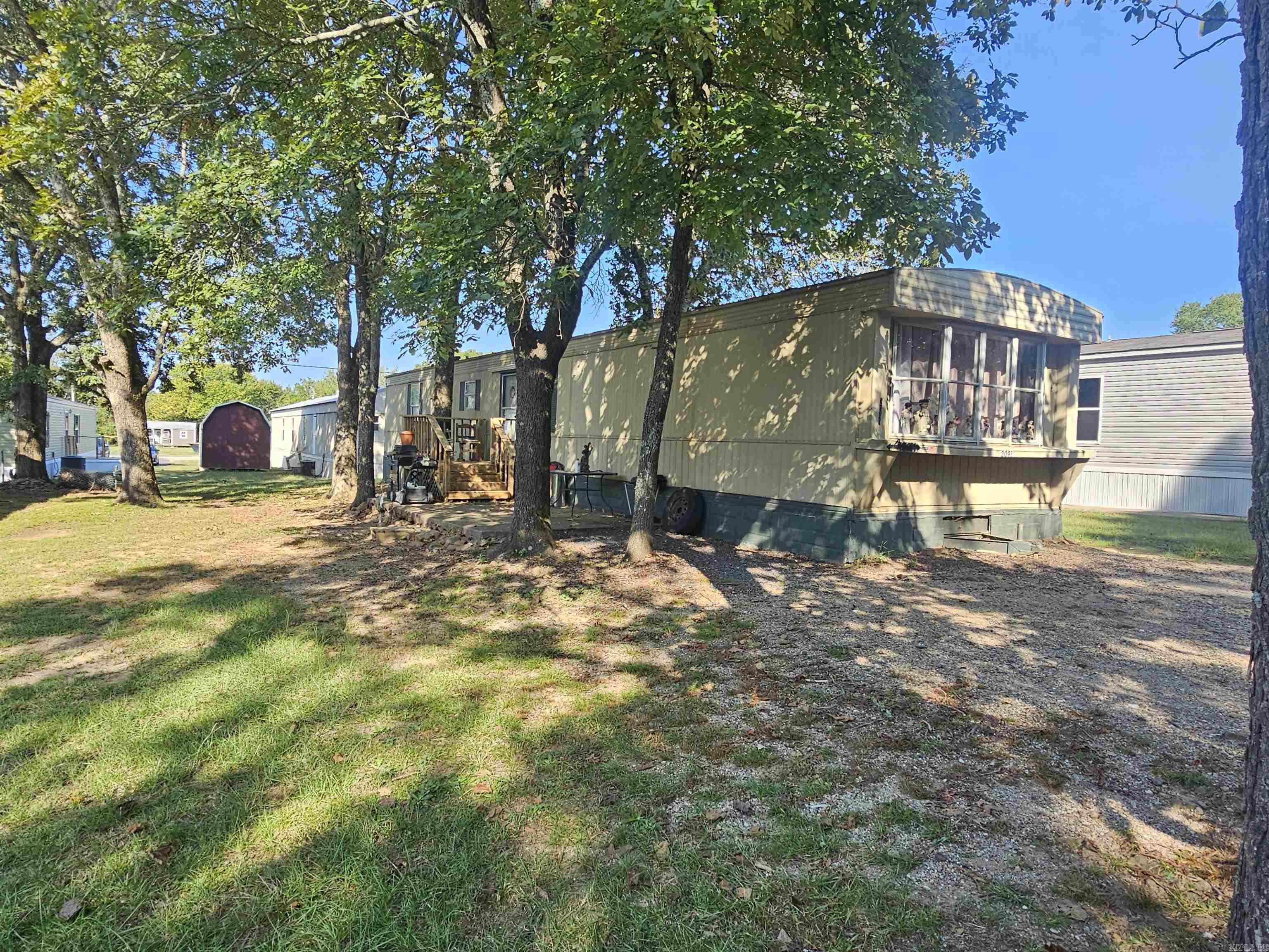 26000124 Property Photo 42