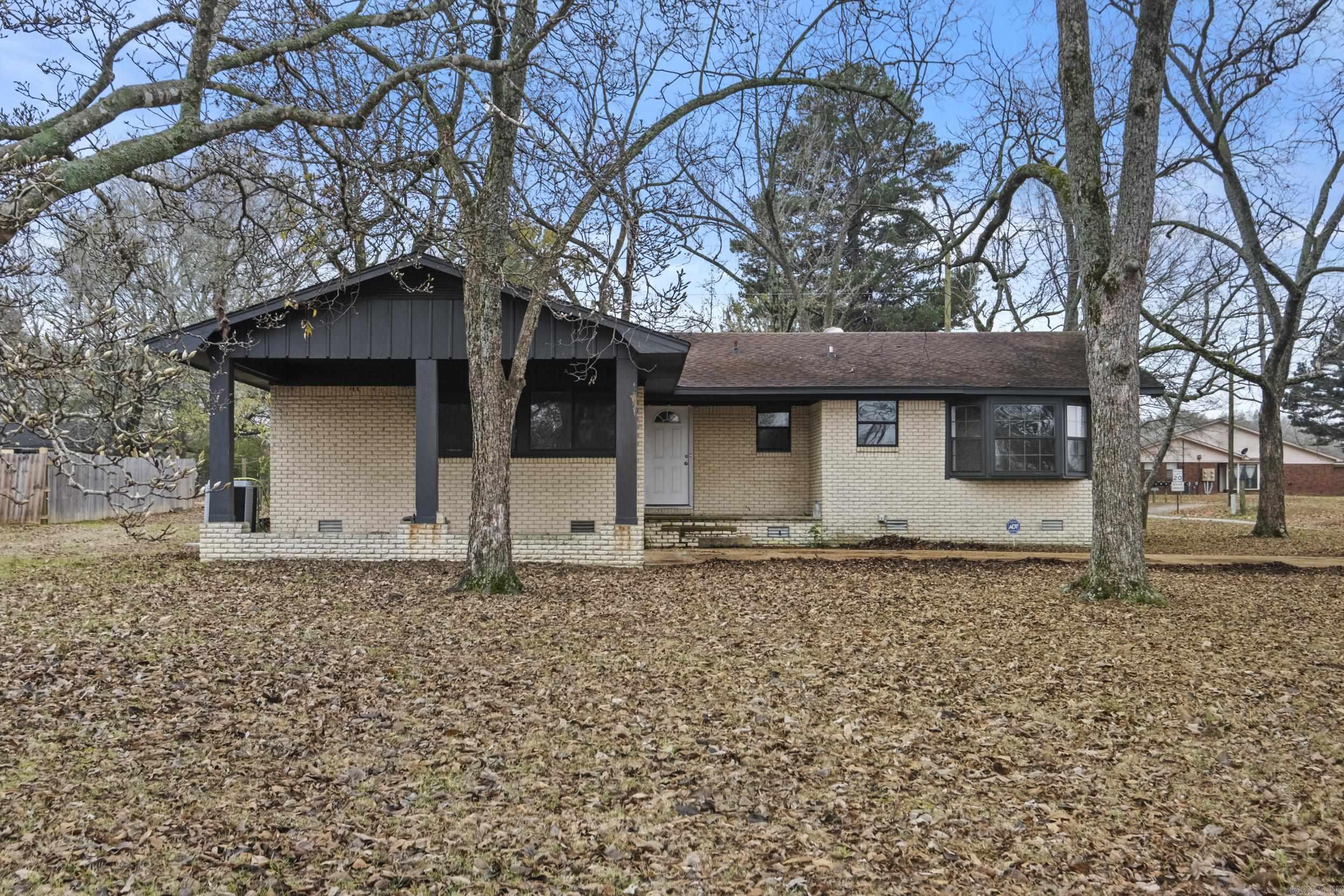 1306 N Lemon/dewitt Henry Property Photo 4