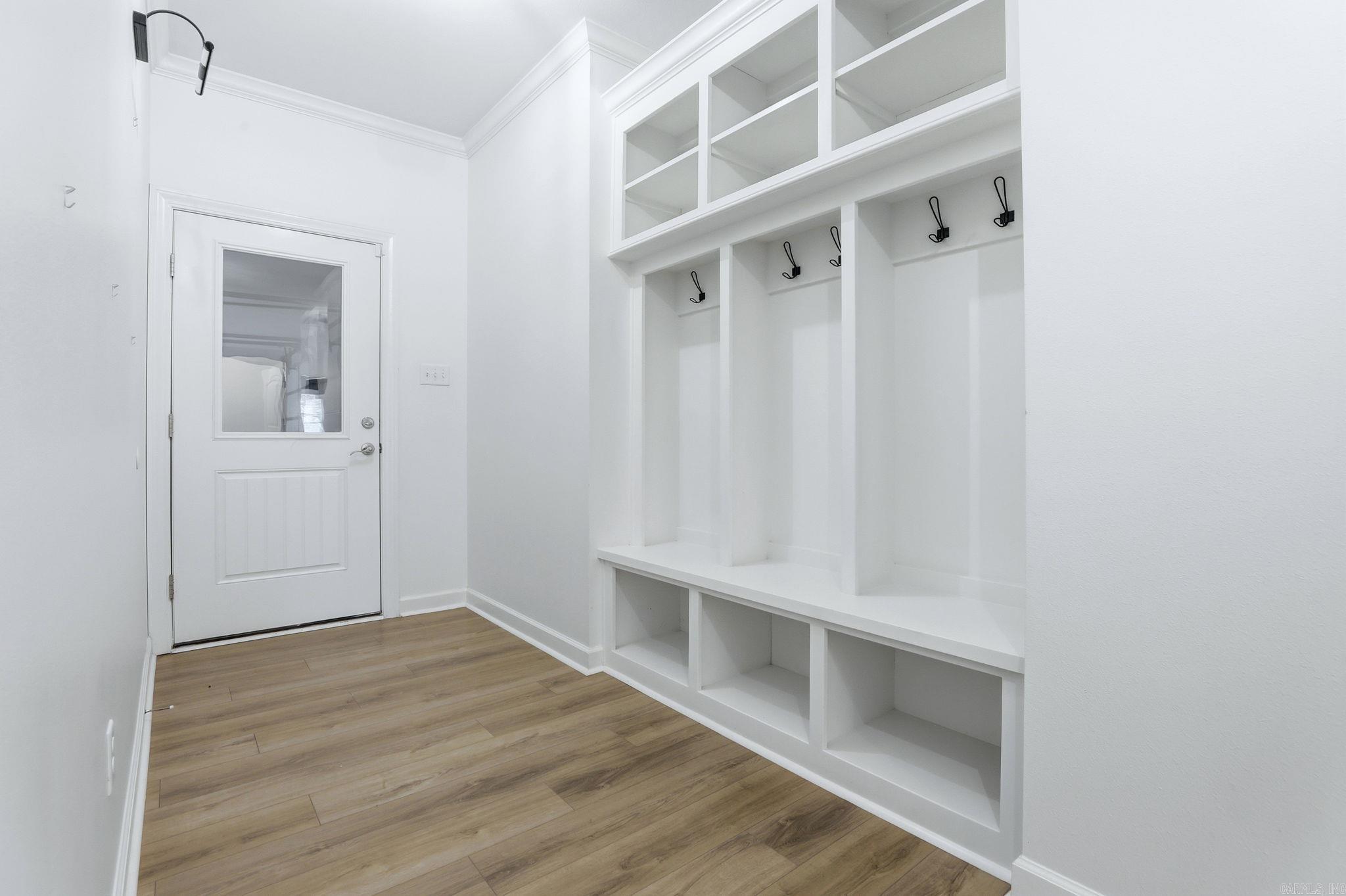 106 West End Street Property Photo 20