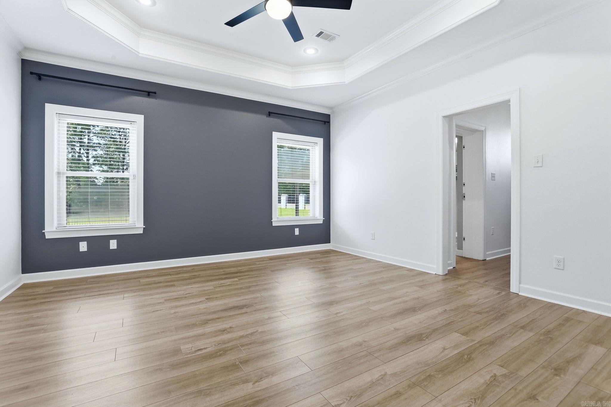 106 West End Street Property Photo 21
