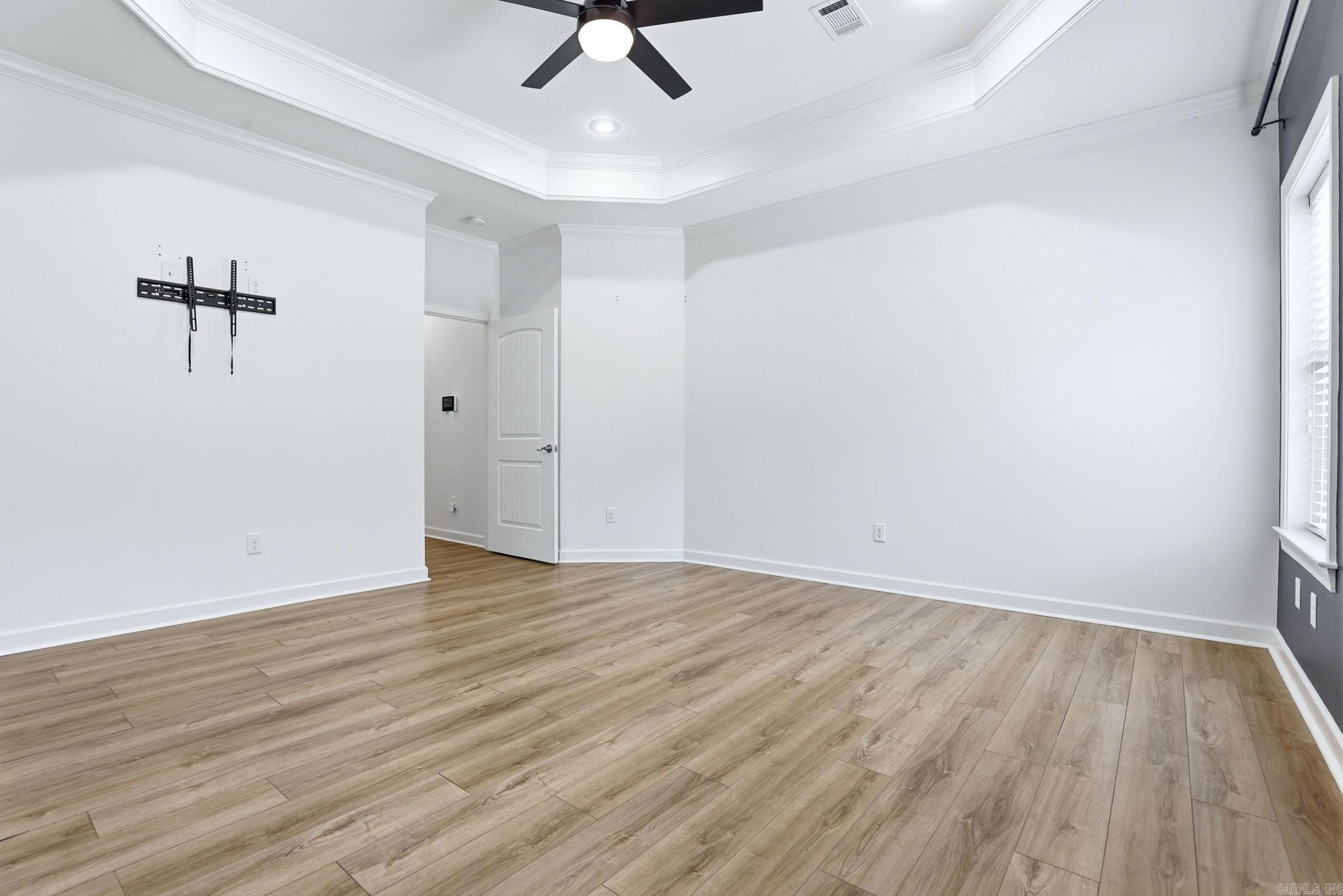 106 West End Street Property Photo 22