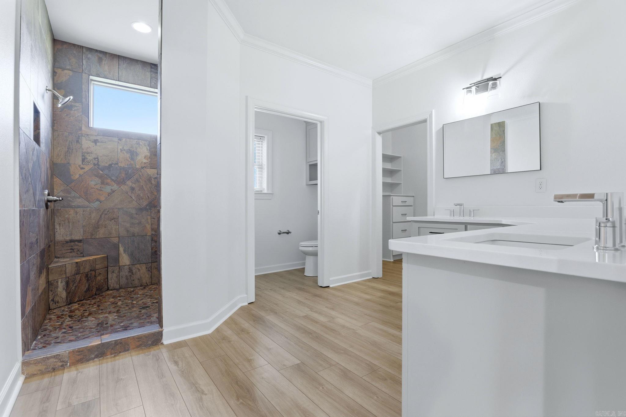 106 West End Street Property Photo 23