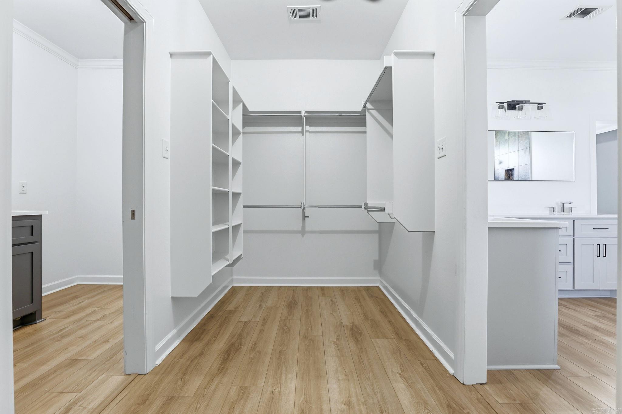 106 West End Street Property Photo 26