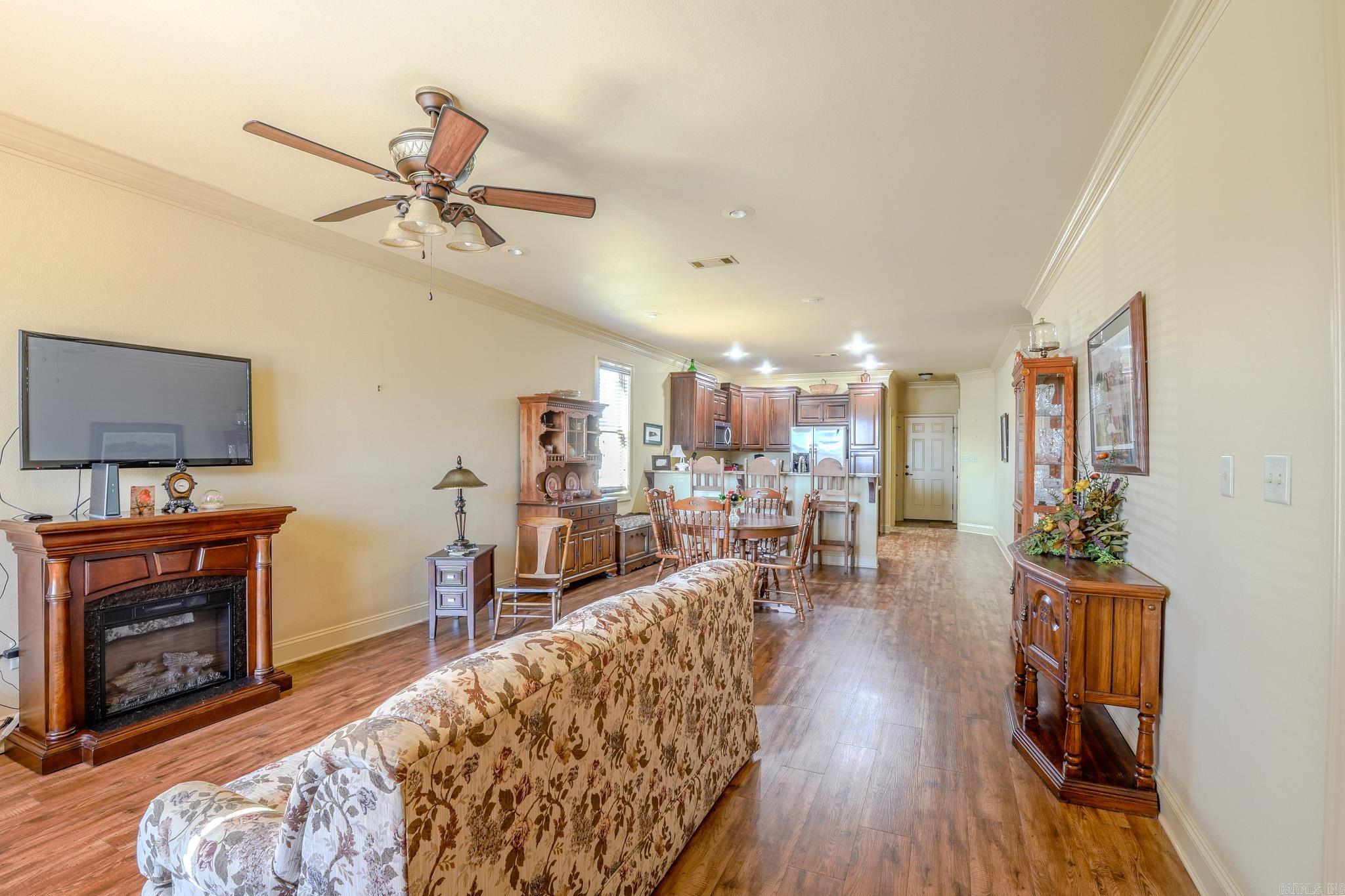 600 Greenwood Drive Property Photo 16