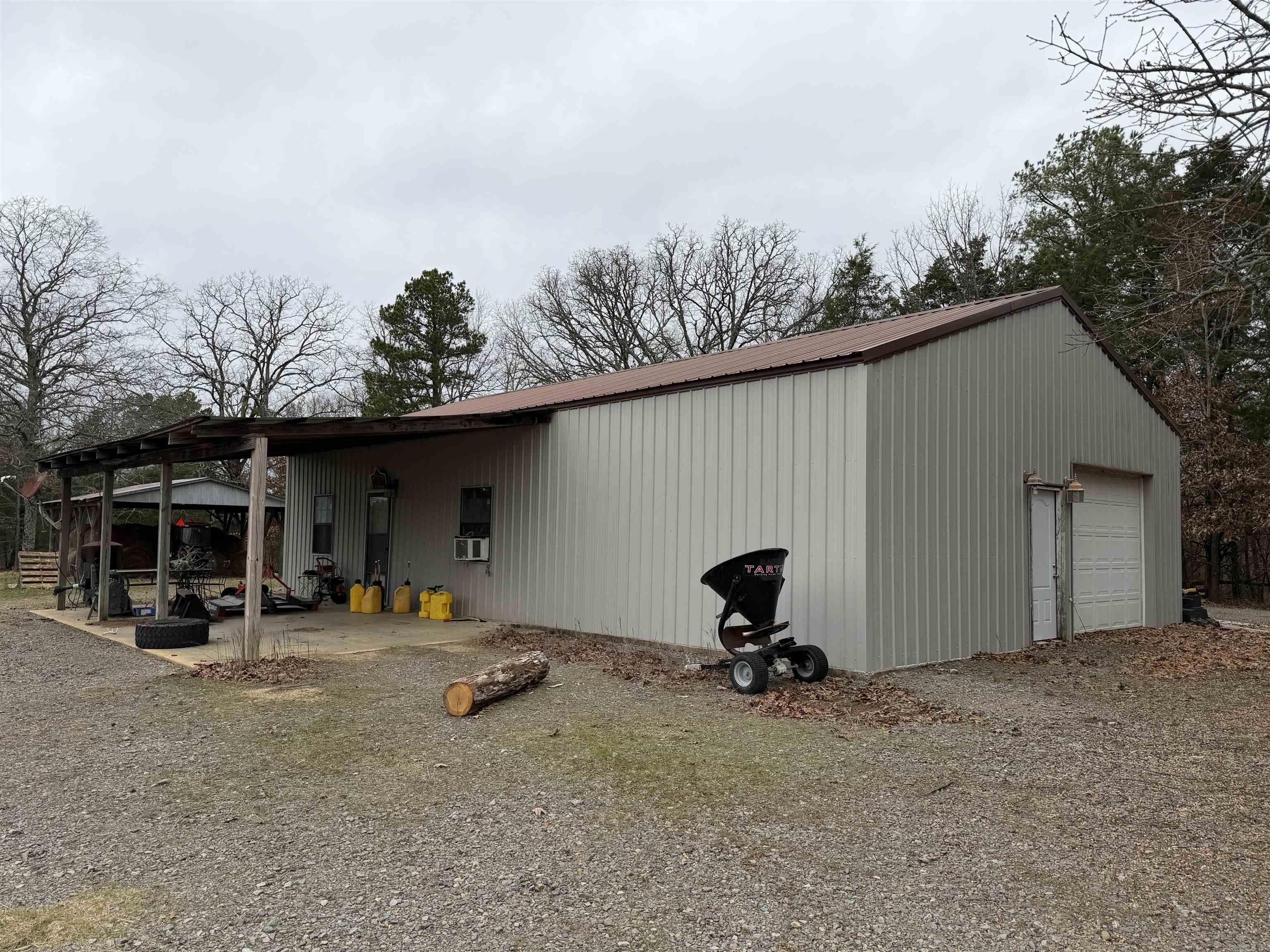 255 Sweet Gum Hollow Road Property Photo 5