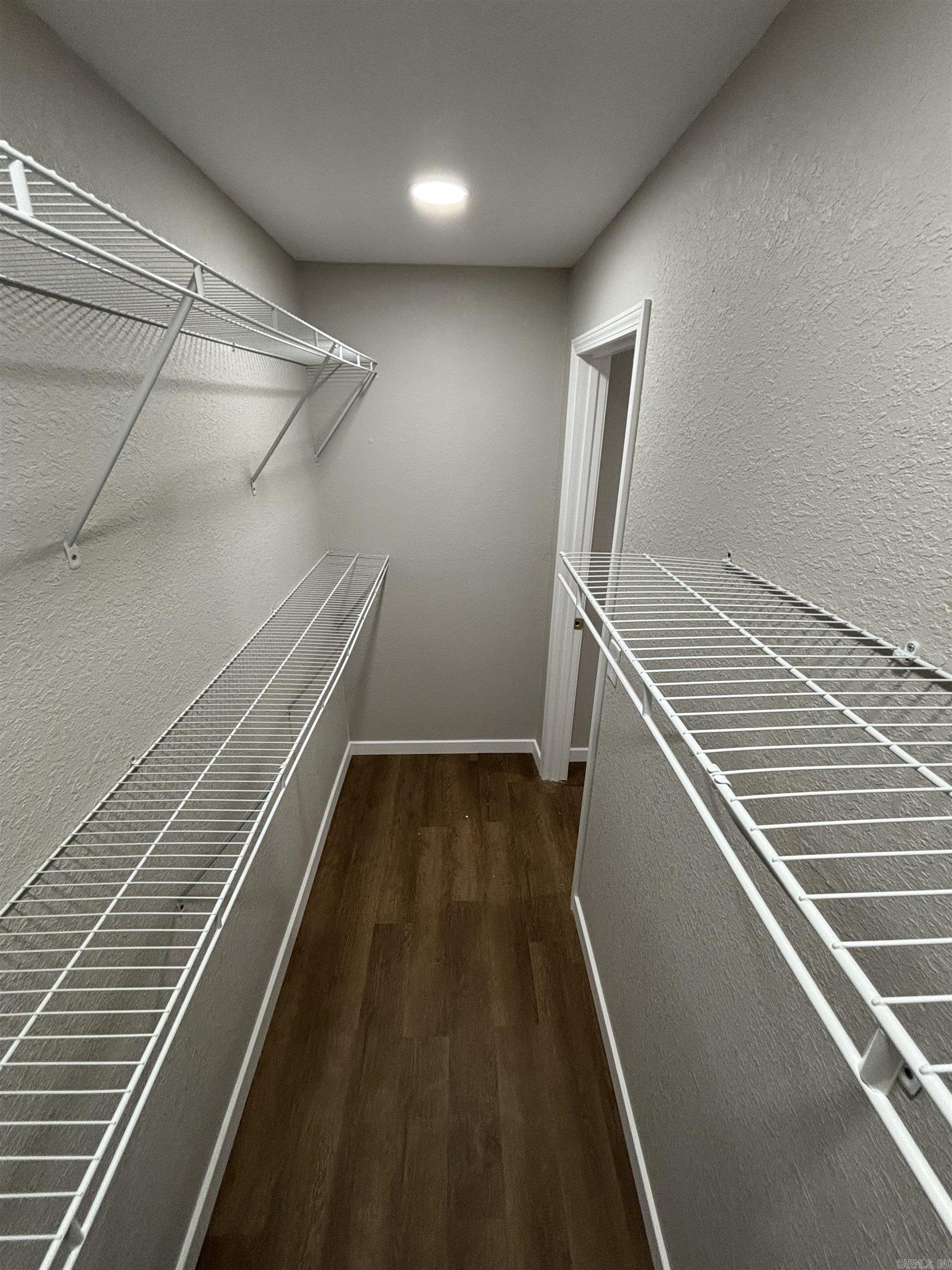 100 Coldren Street Property Photo 21