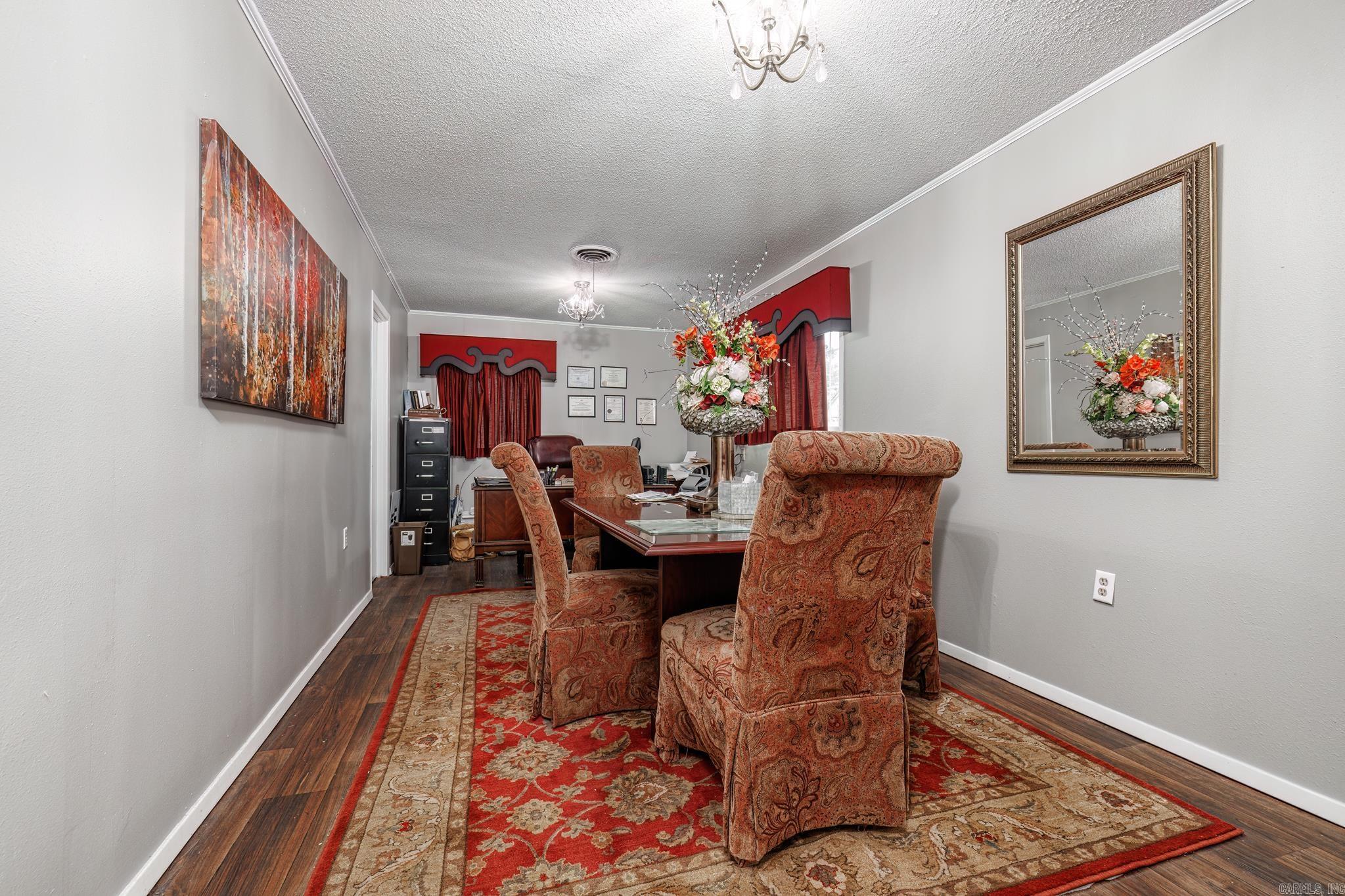 1809 Caddo Street Property Photo 11