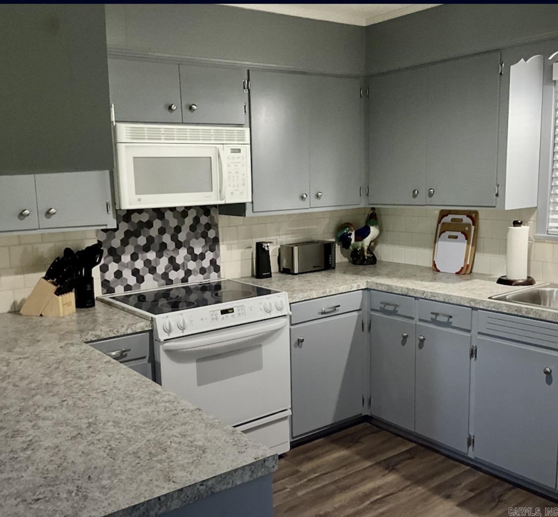 115 Ledgerock Road Property Photo 3
