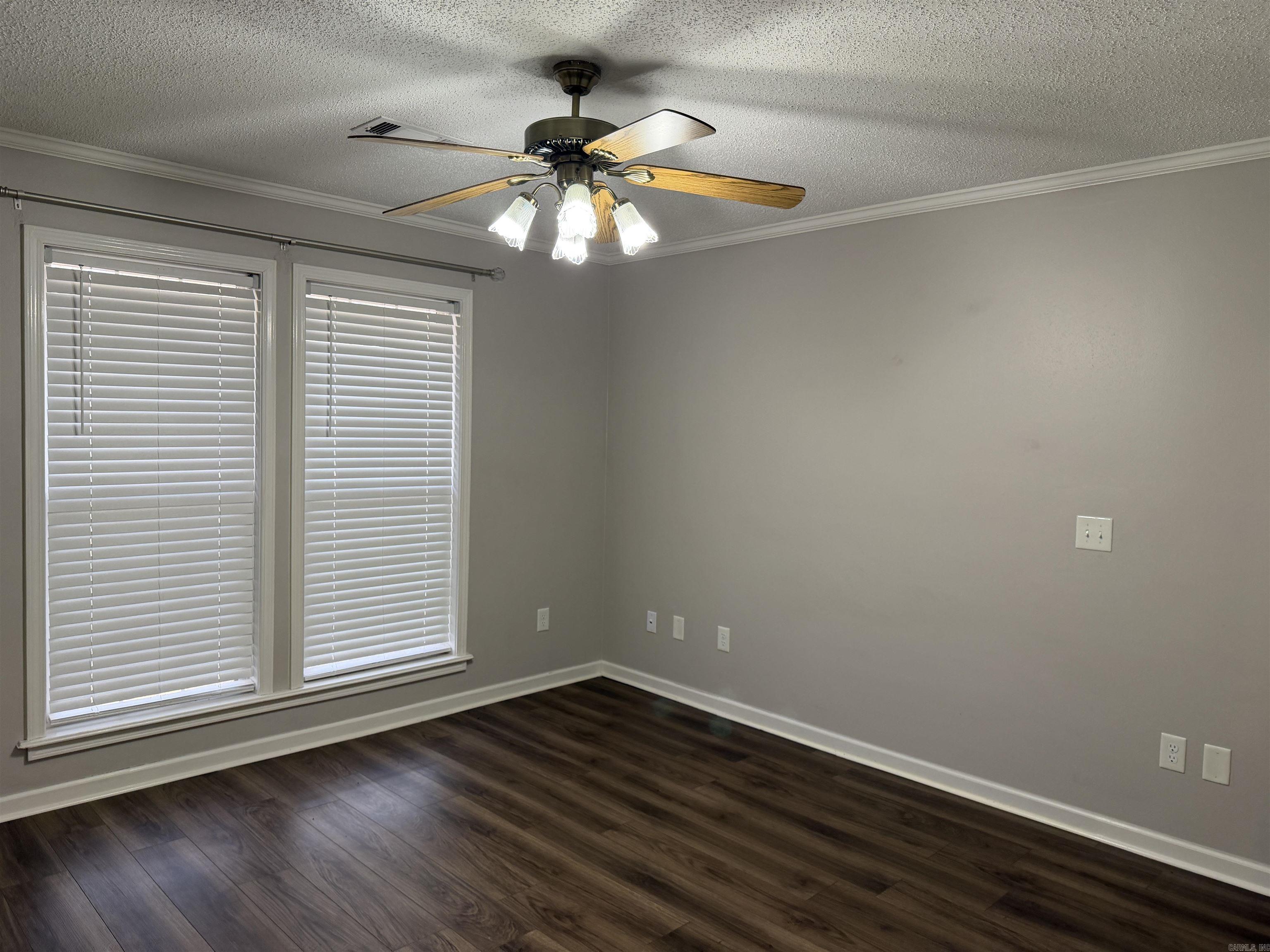 812 Meredith Street Property Photo 25