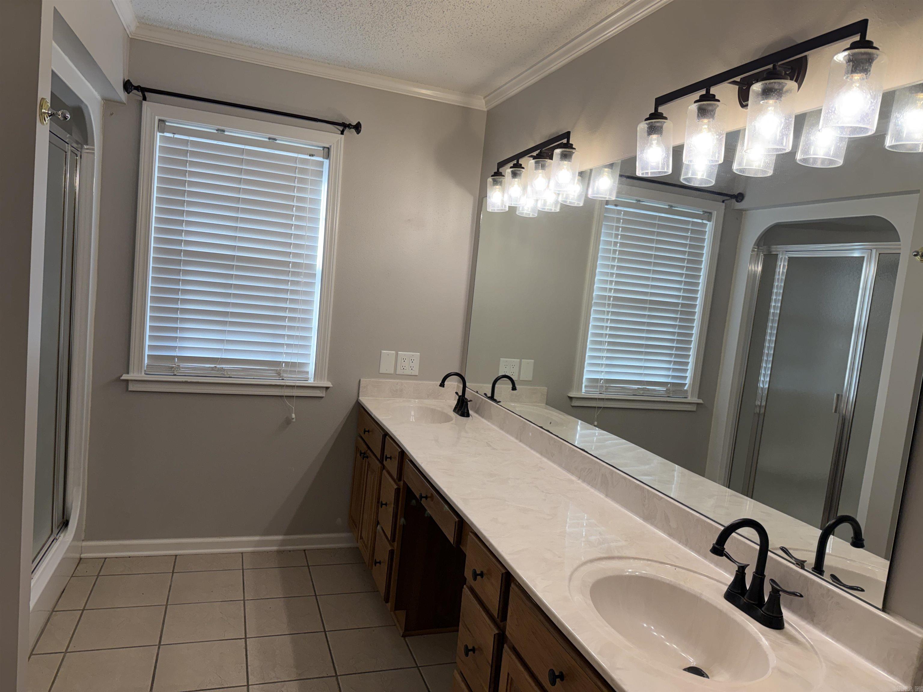 812 Meredith Street Property Photo 29