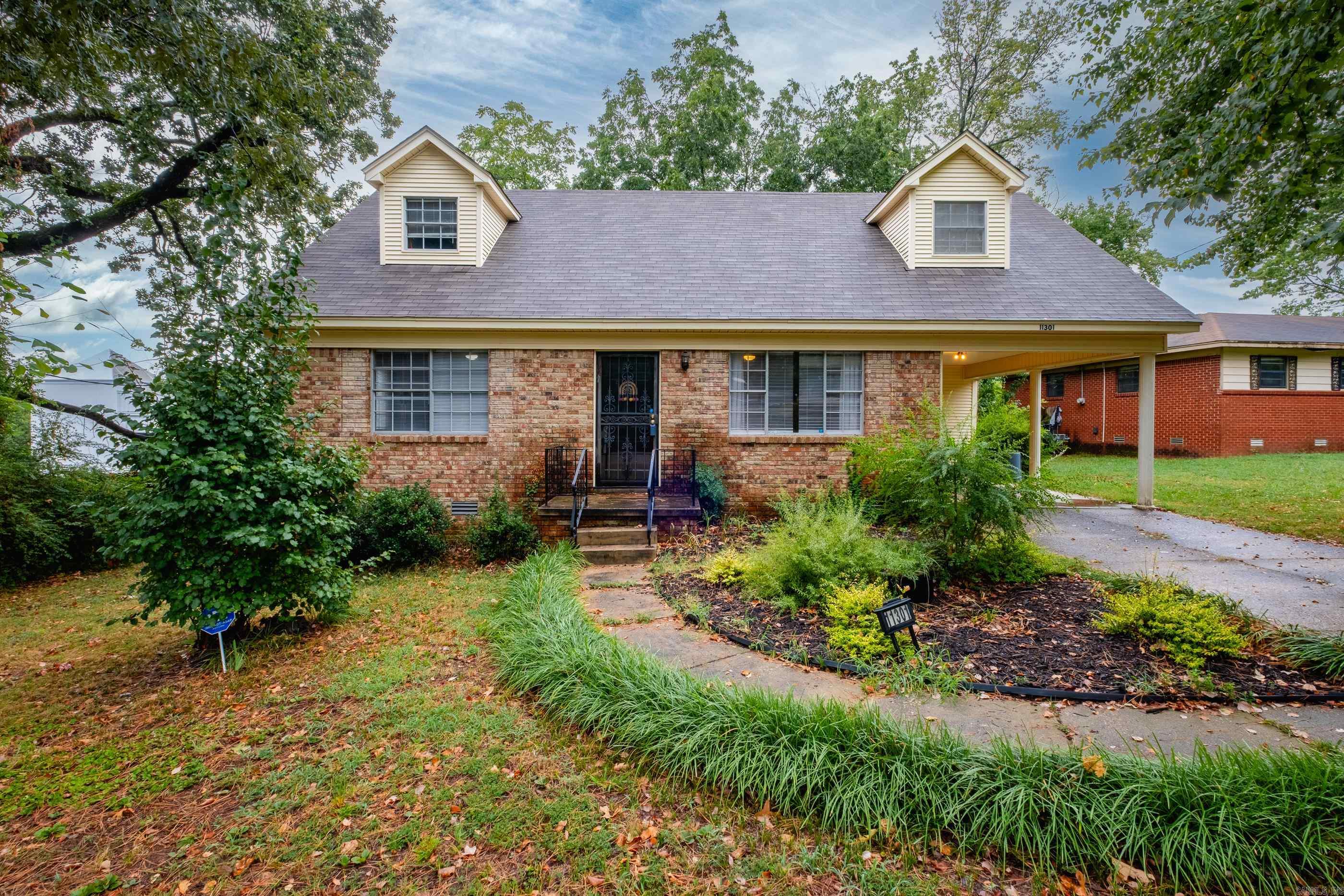 11301 Eric Lane Property Photo 1