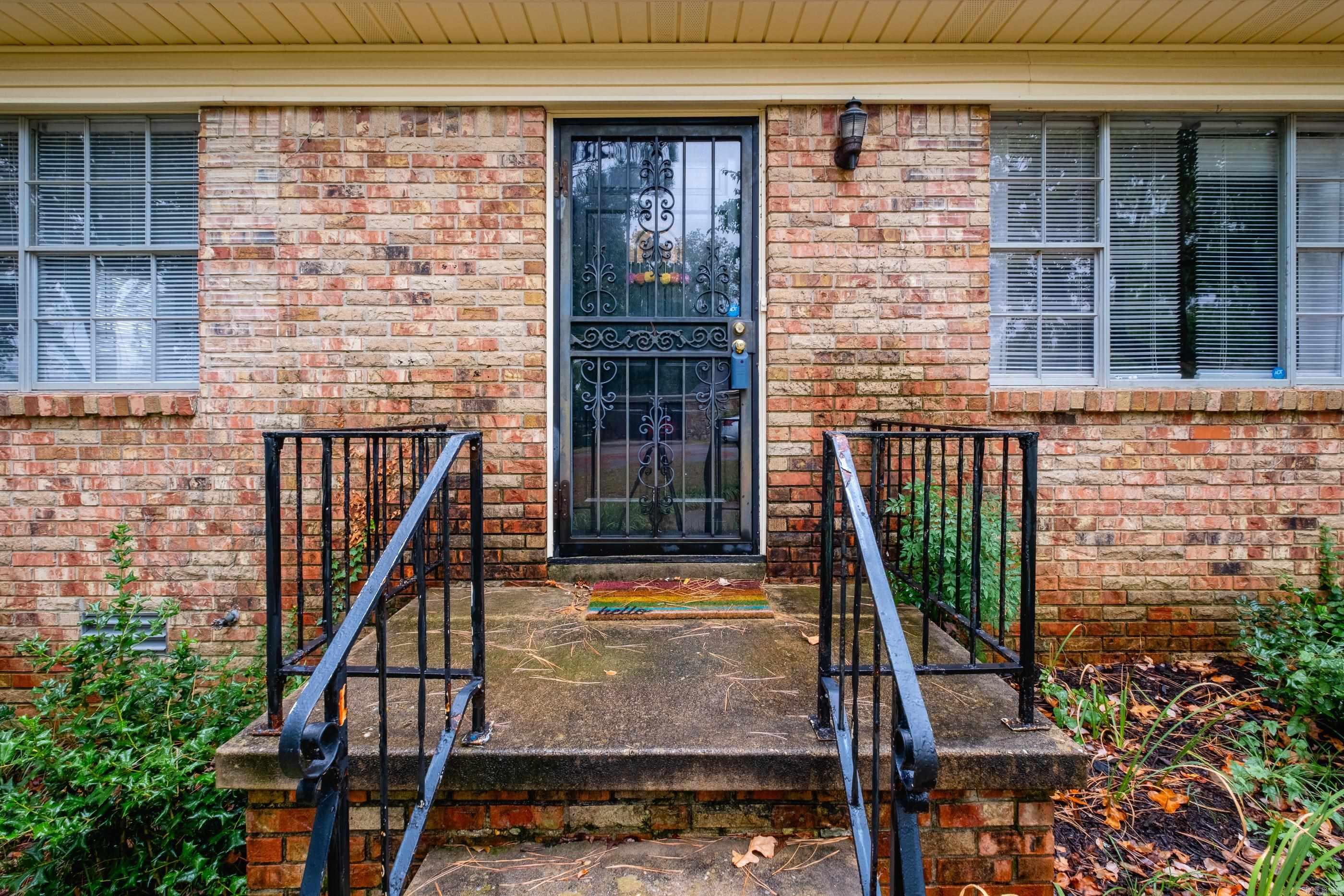 11301 Eric Lane Property Photo 6
