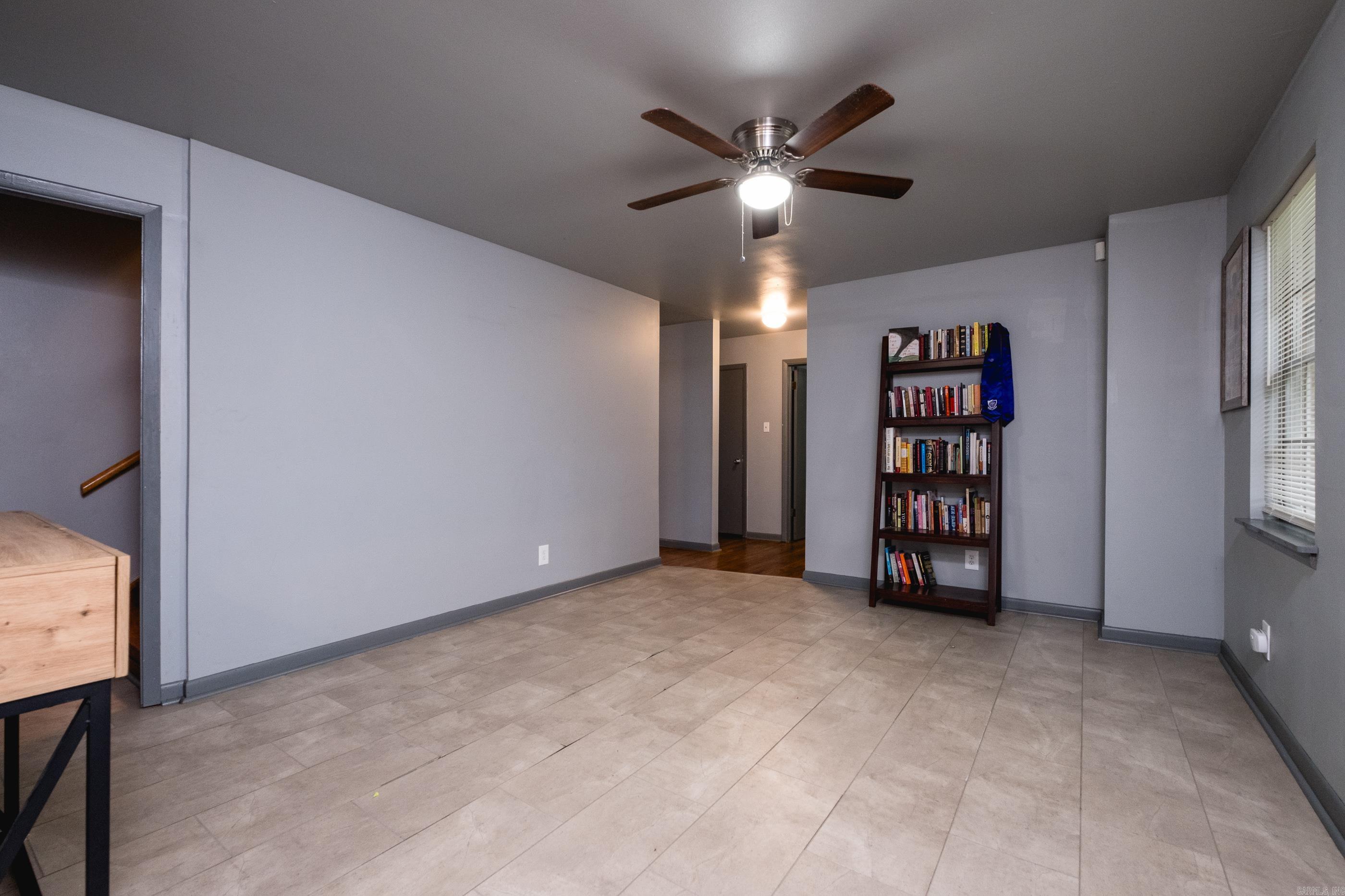 11301 Eric Lane Property Photo 14