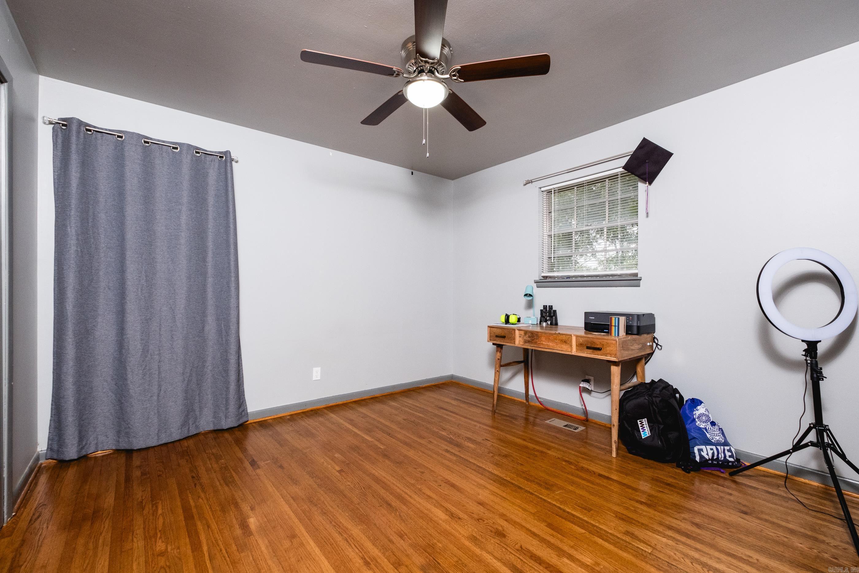 11301 Eric Lane Property Photo 23