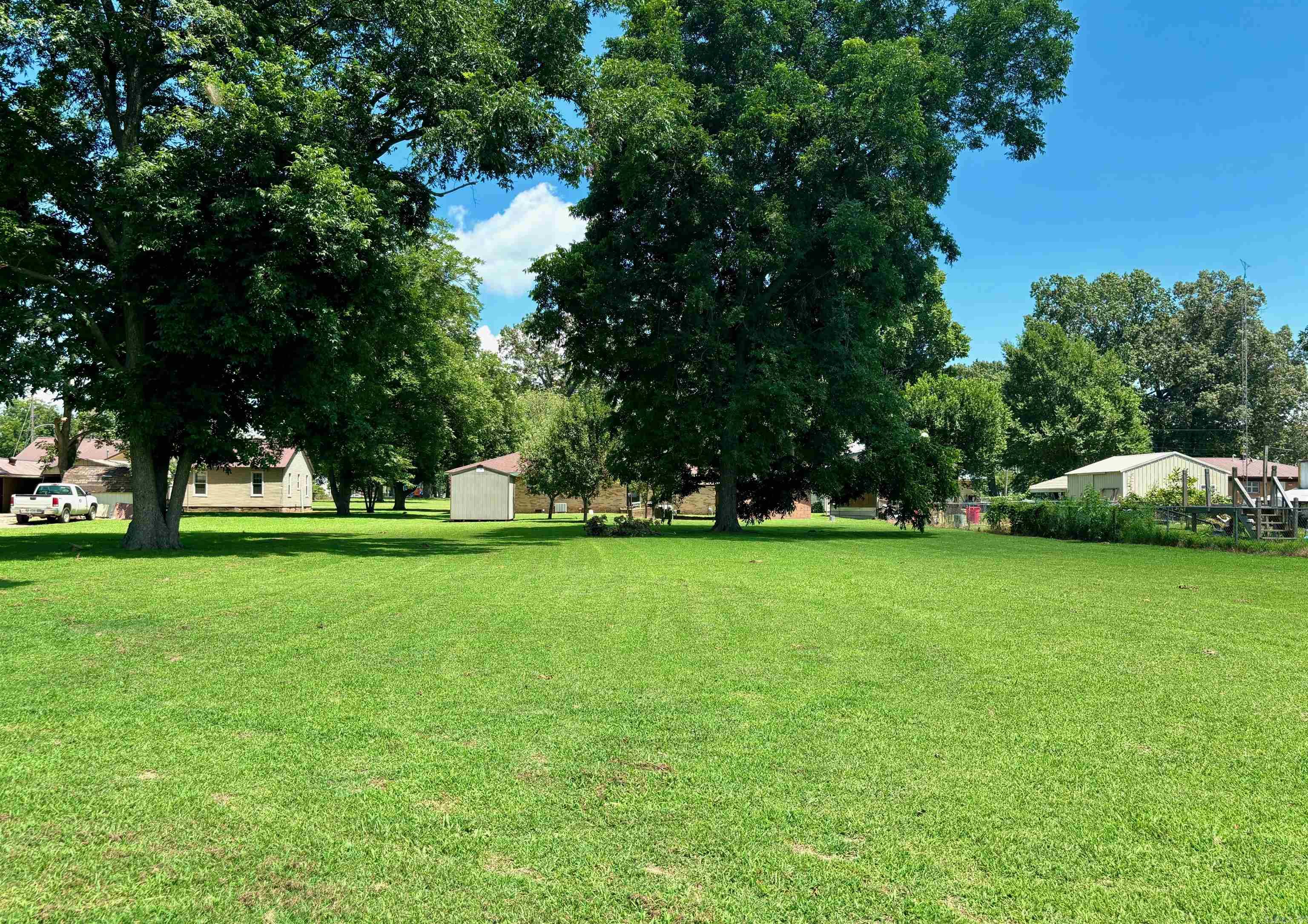 202 S Free St Property Photo 23