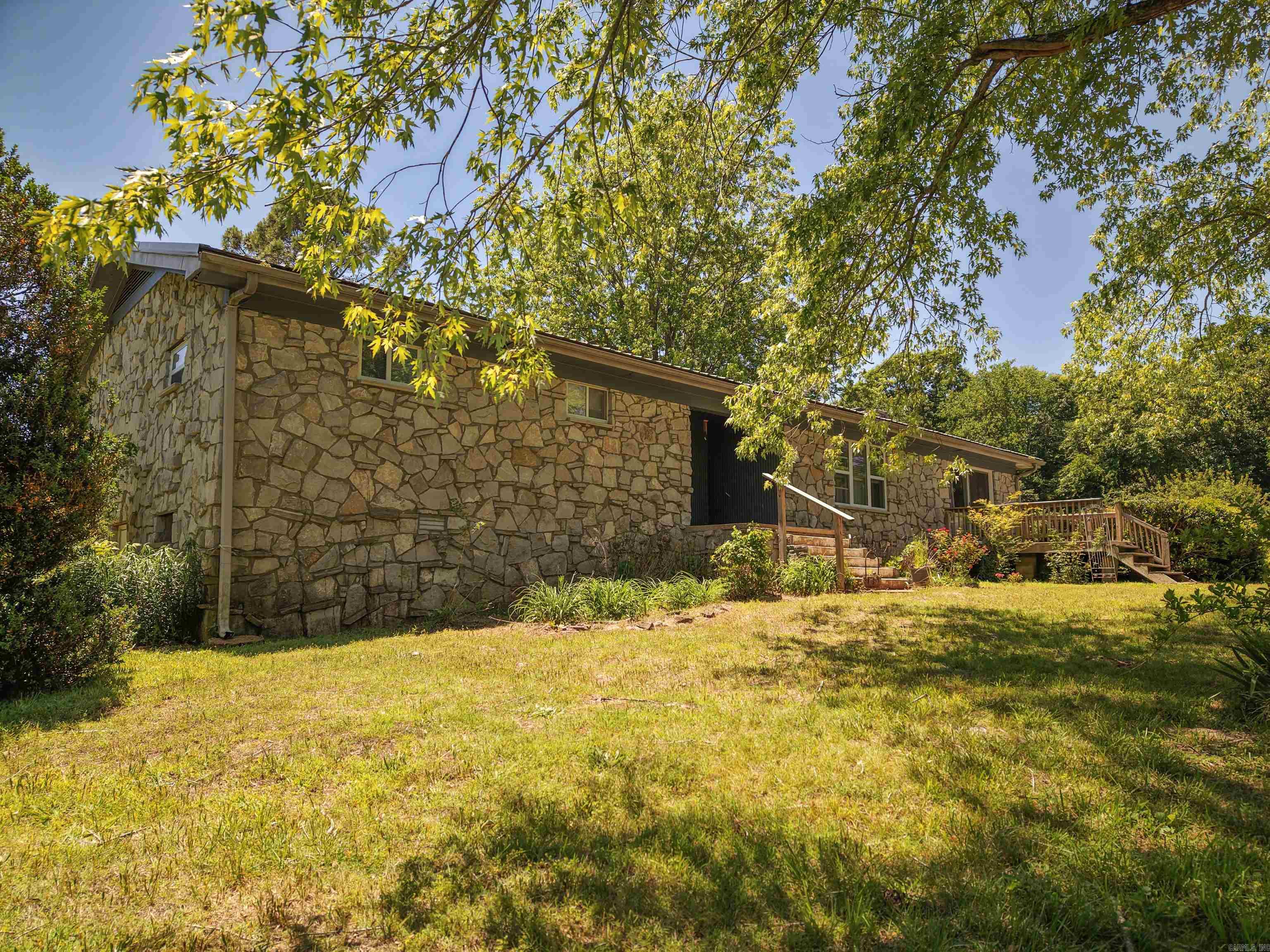 9982 Highway 62 Property Photo 3
