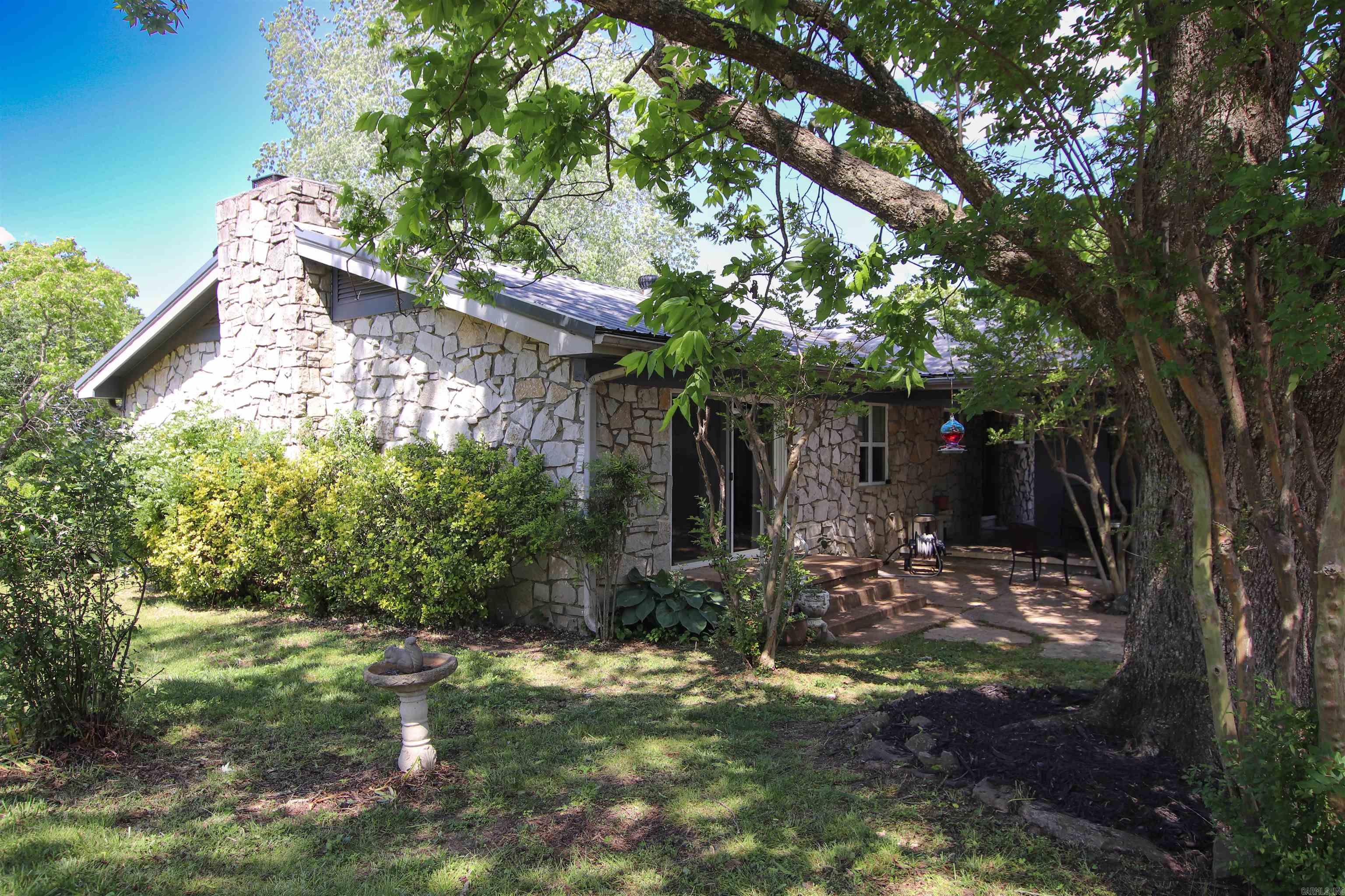 9982 Highway 62 Property Photo 5
