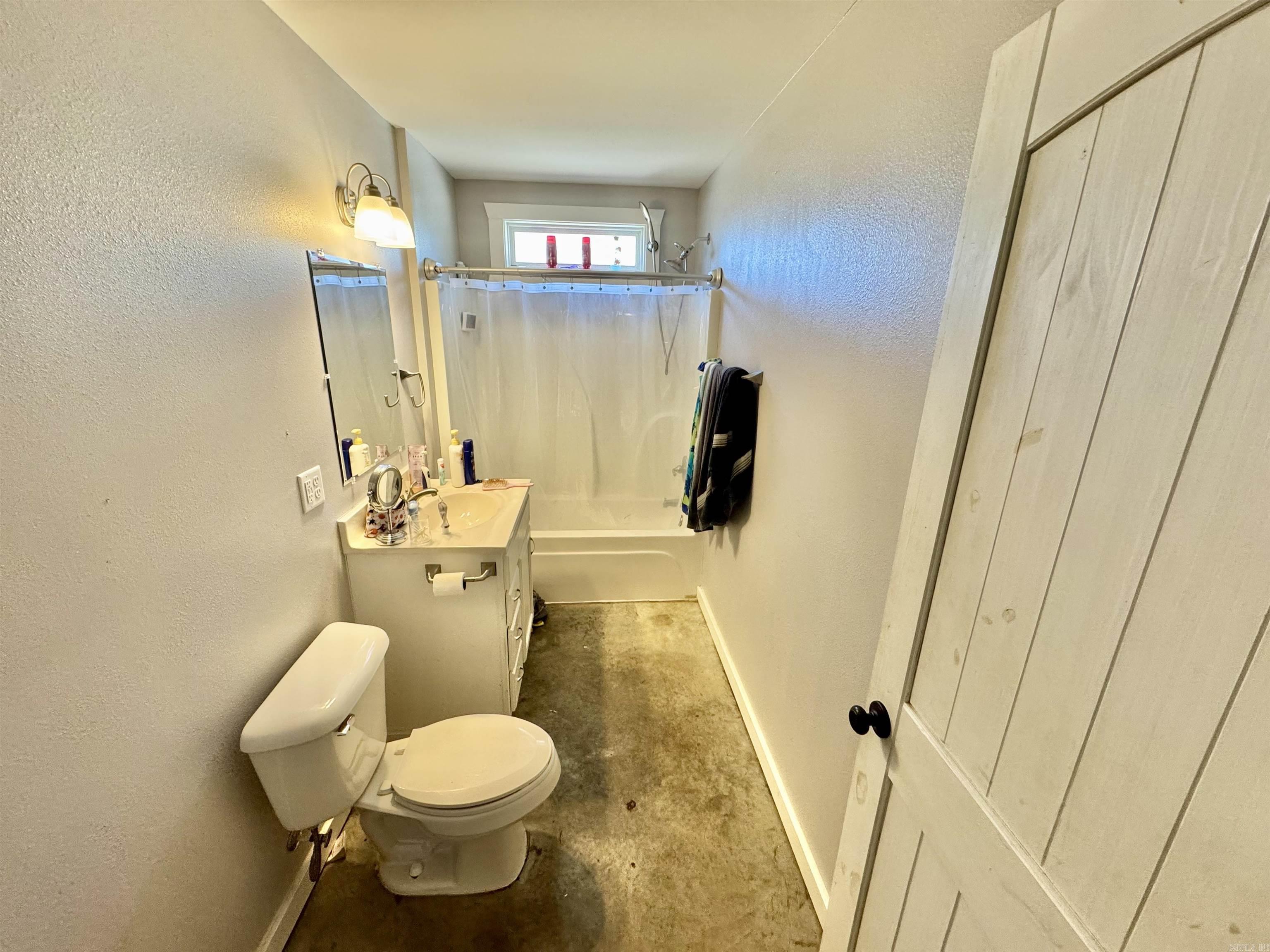 604 Frances Cove Apts. A-d Property Photo 41