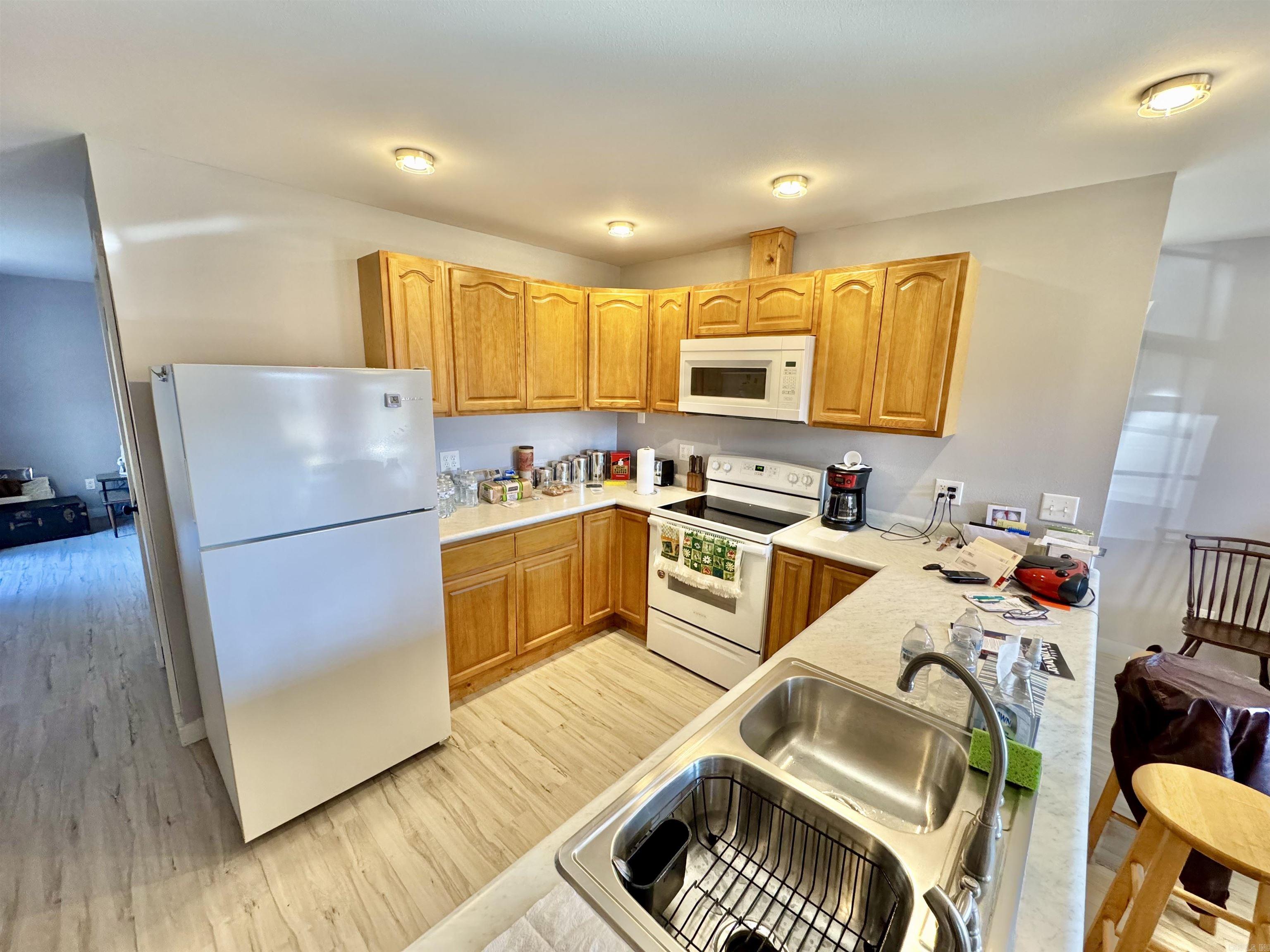 604 Frances Cove Apts. A-d Property Photo 46