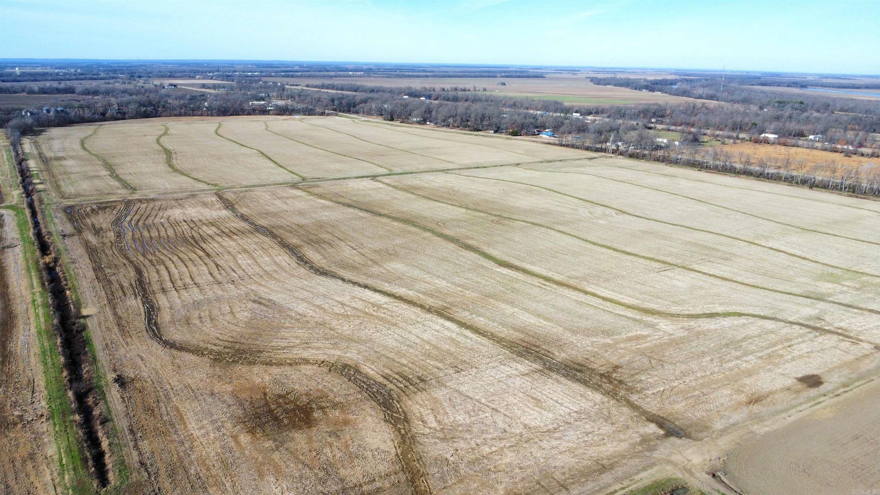 21870 Highway 70 Property Photo 4