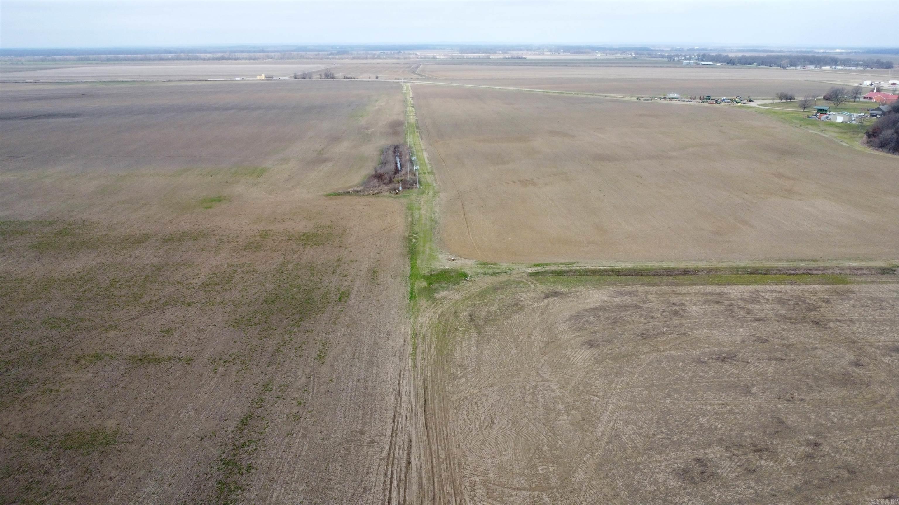 21870 Highway 70 Property Photo 34