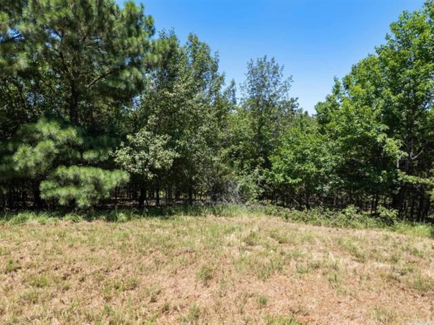 250 N Heights Property Photo 4