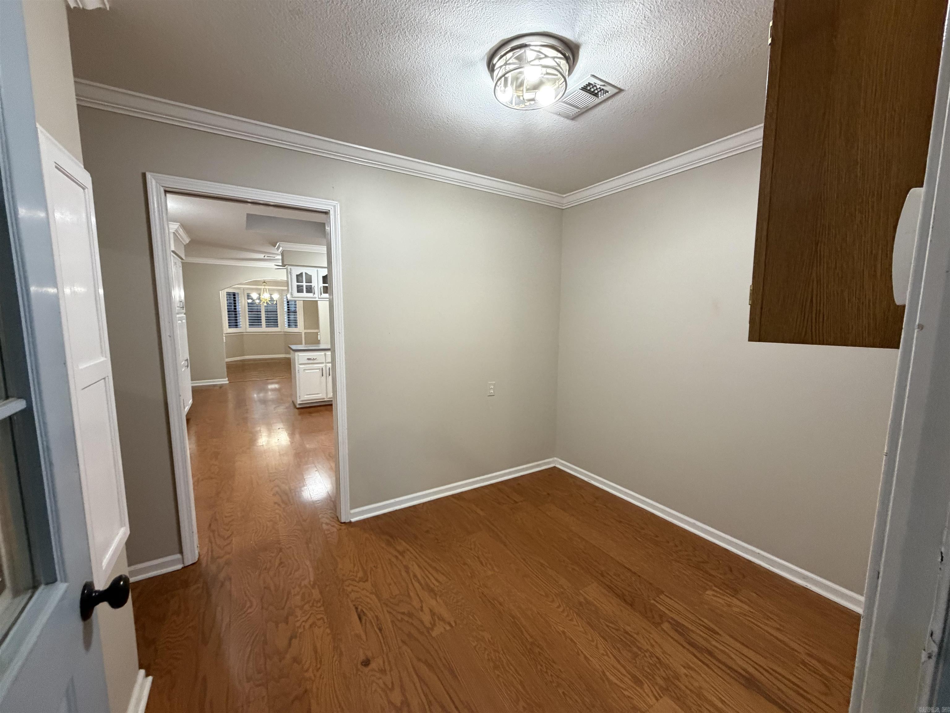 980 Dogwood Drive Property Photo 5