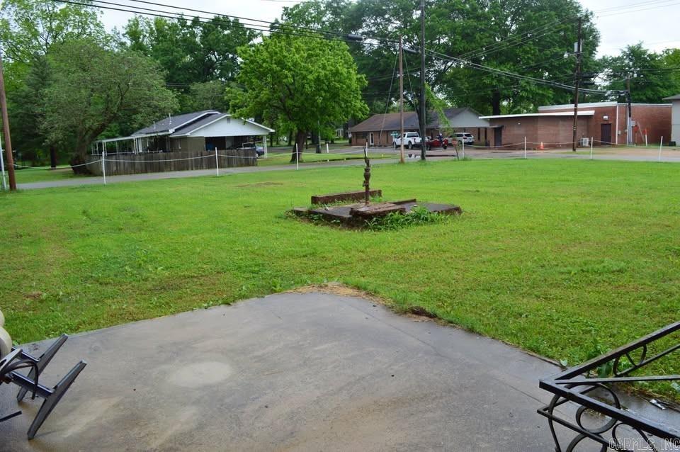 69 Courthouse Square Street Property Photo 5